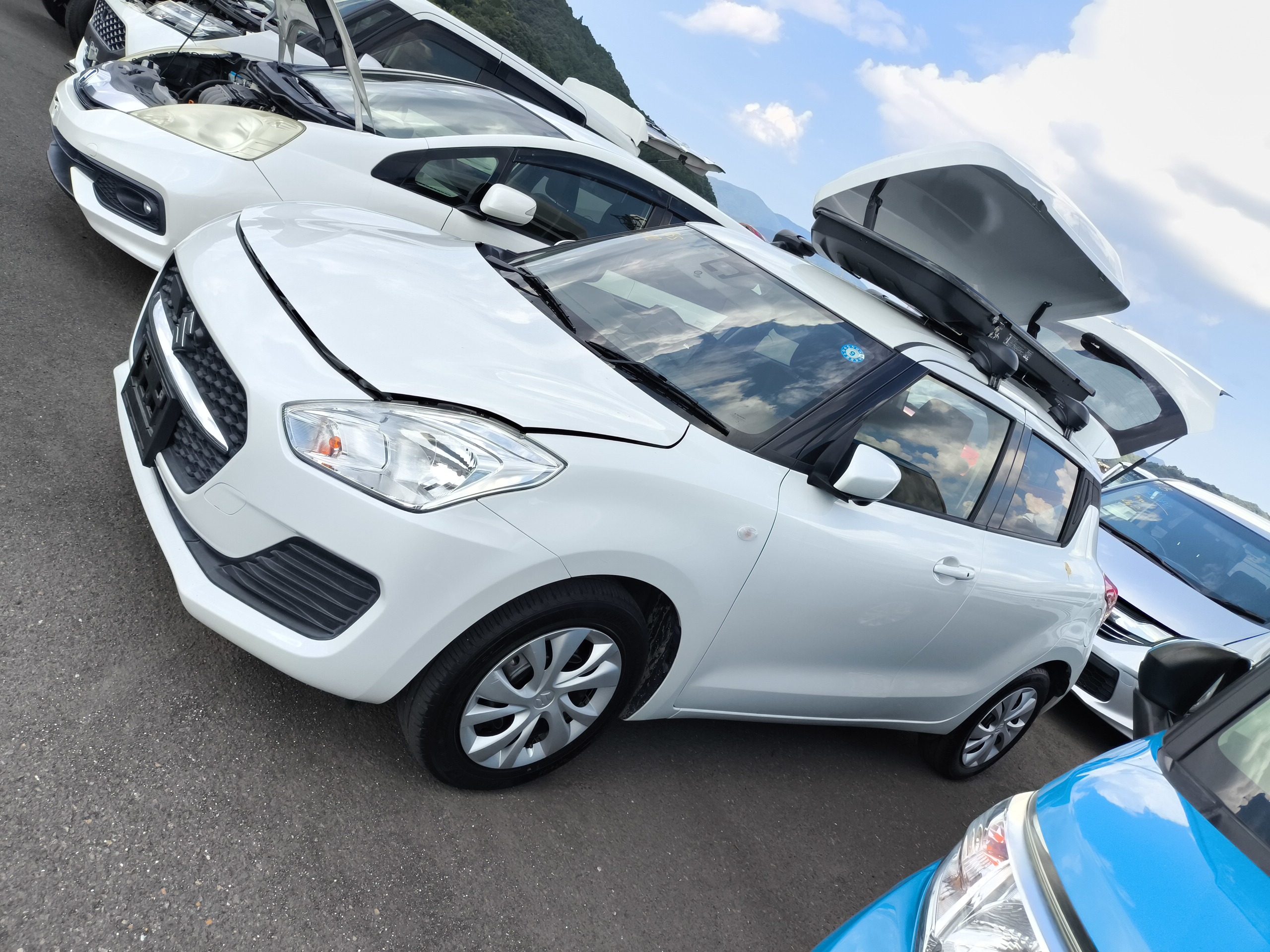 SUZUKI Swift