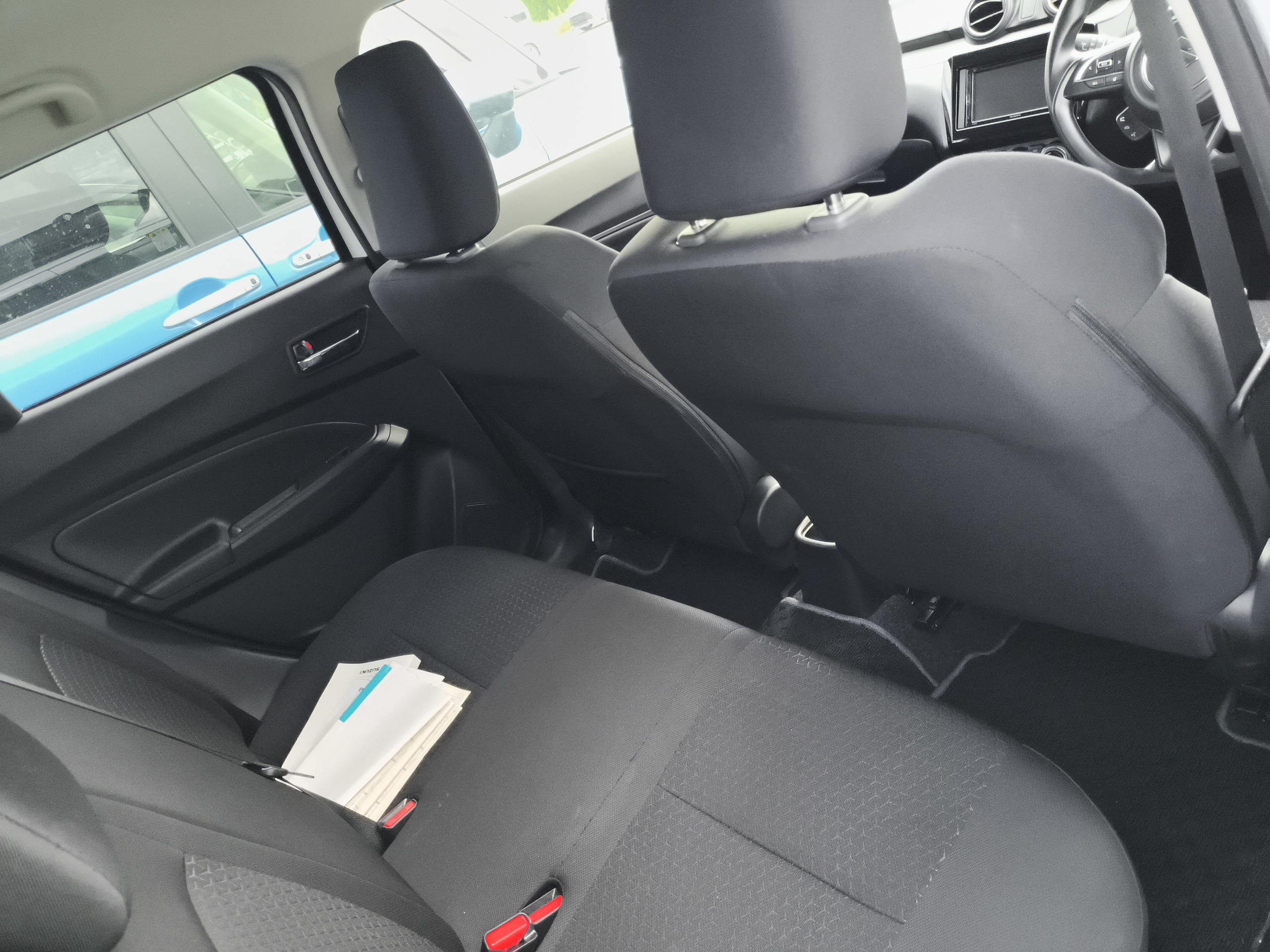 SUZUKI Swift