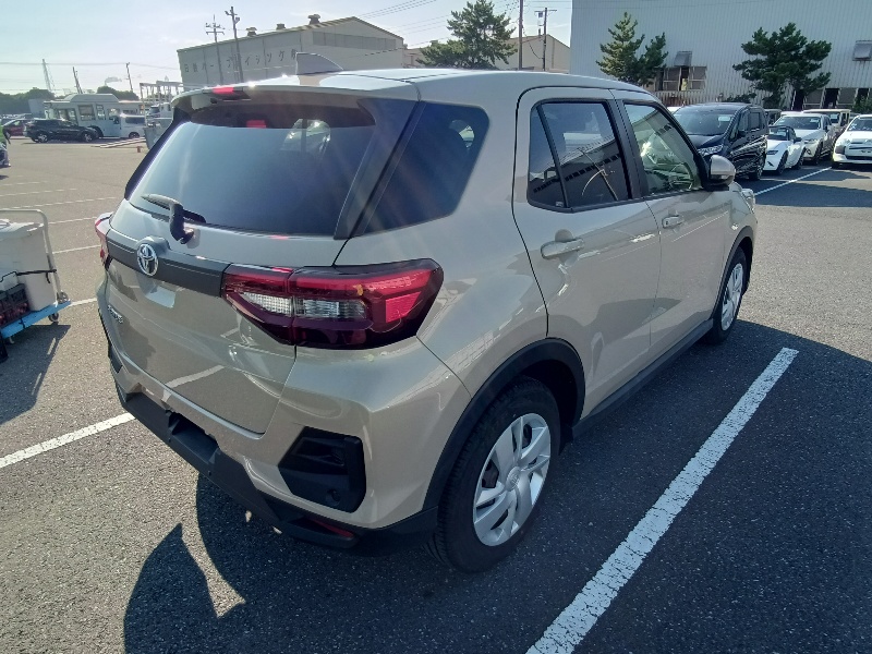 TOYOTA RAIZE