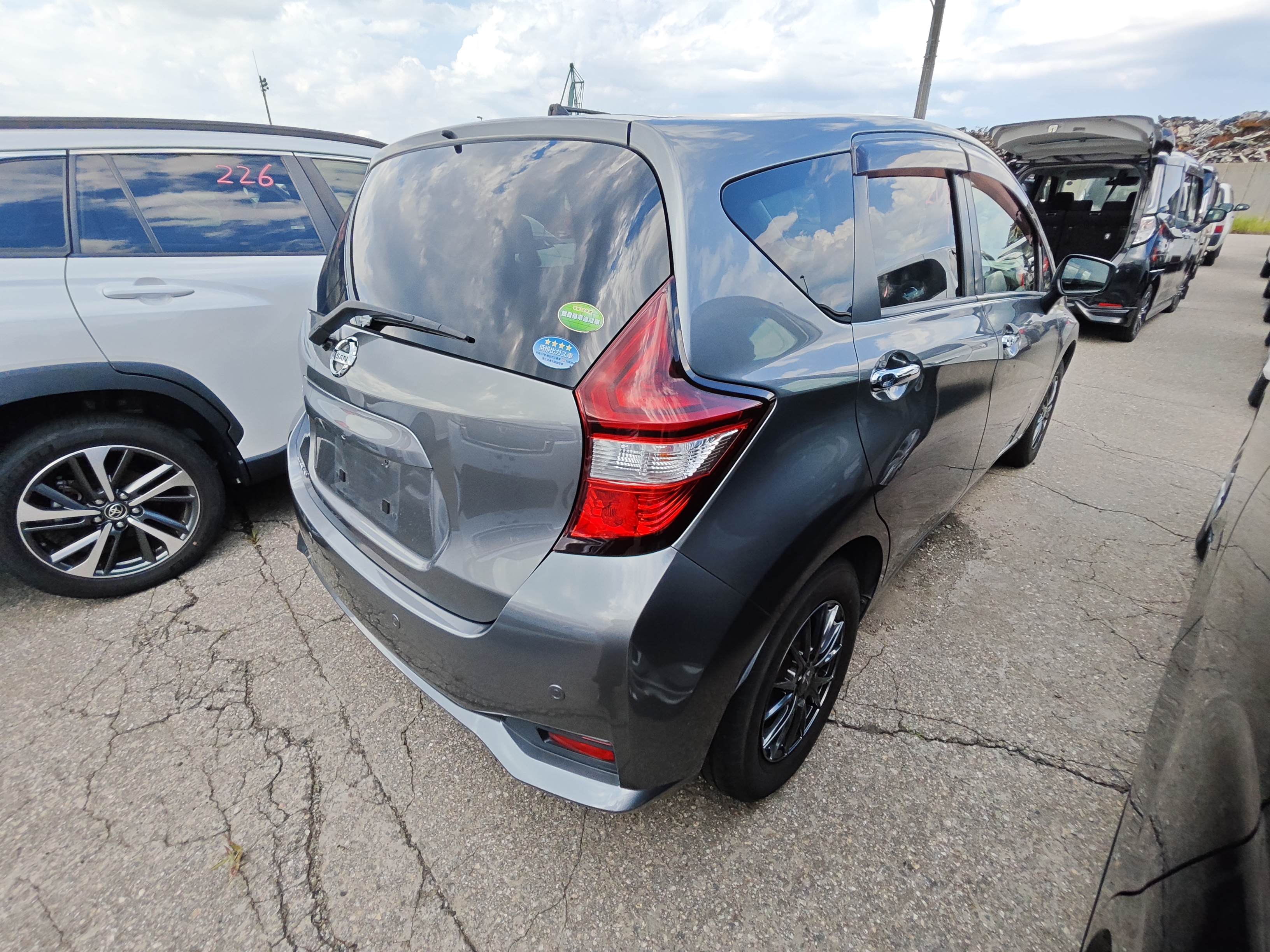 NISSAN NOTE