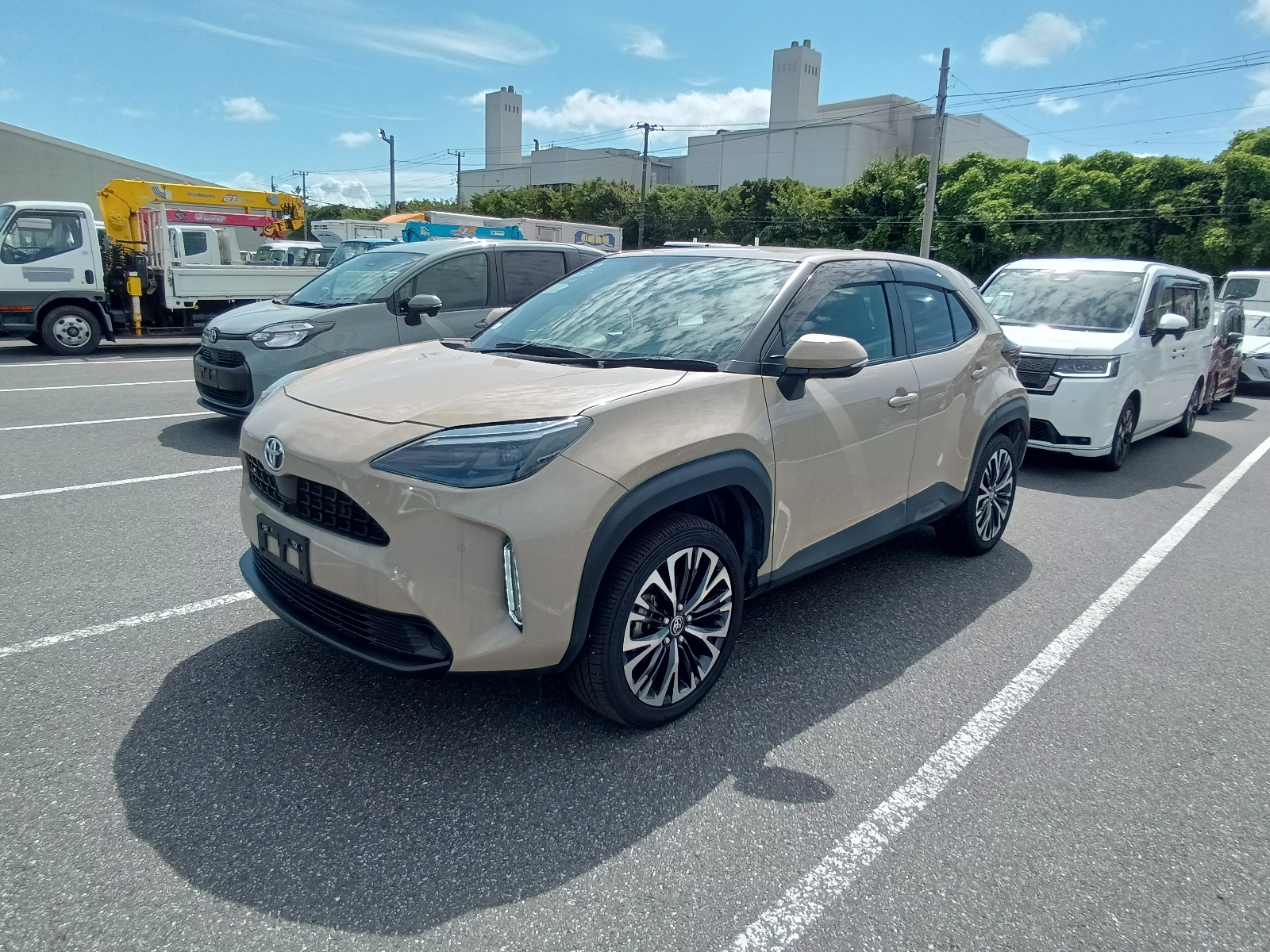 TOYOTA YARIS CROSS