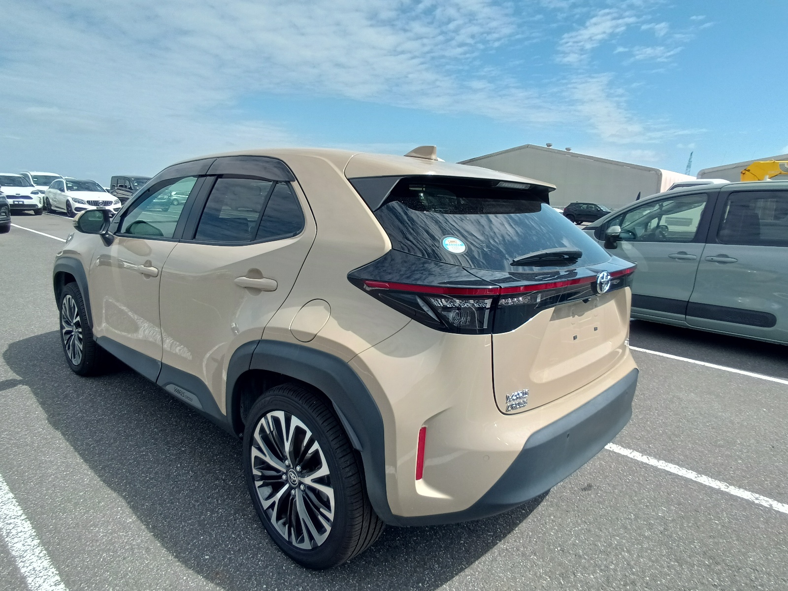 TOYOTA YARIS CROSS
