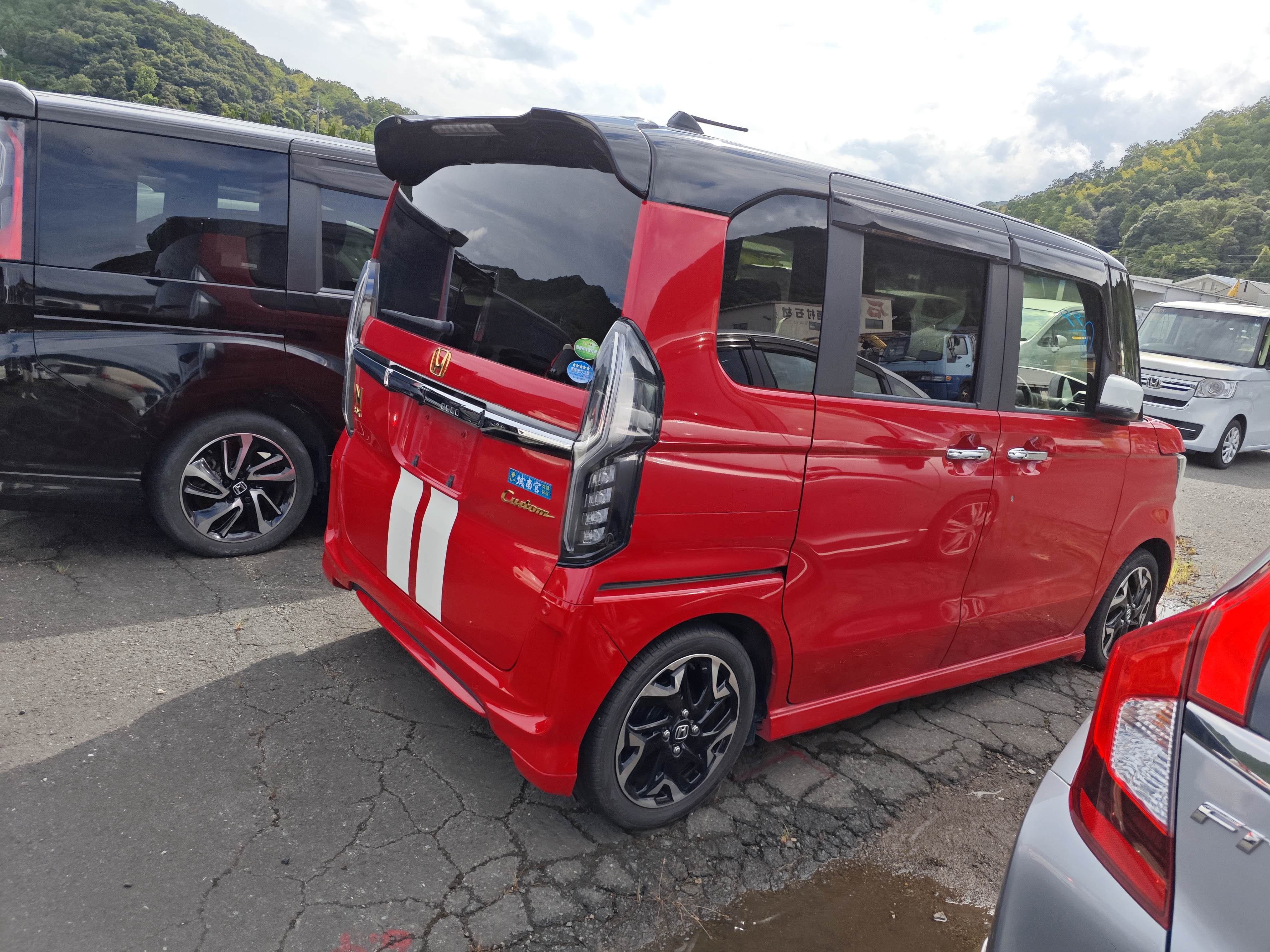 HONDA N BOX