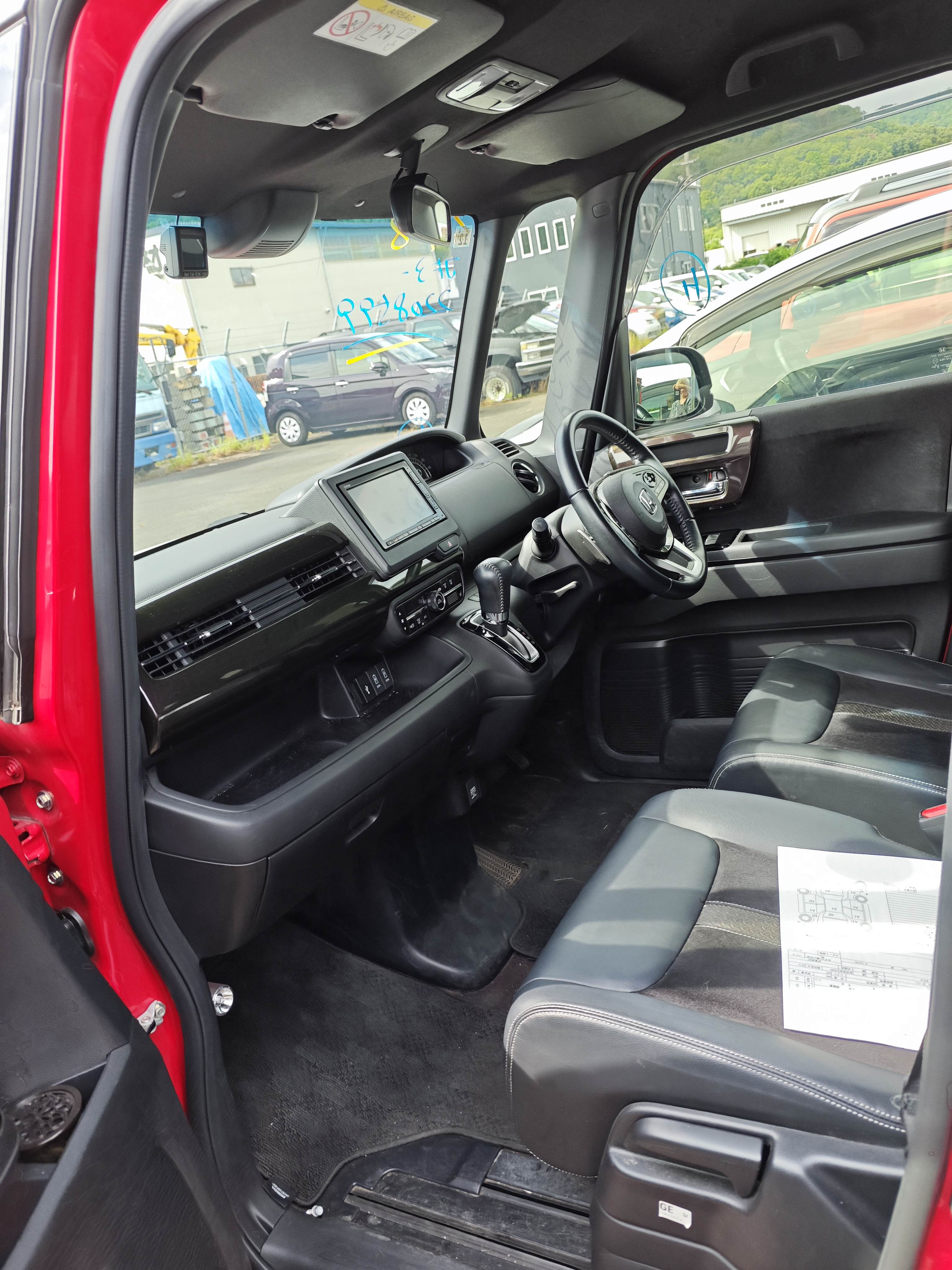HONDA N BOX