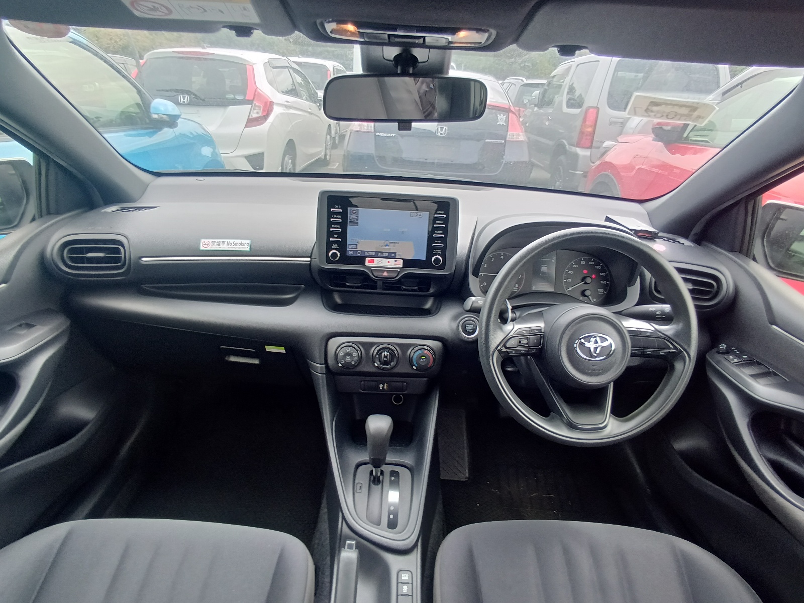 TOYOTA YARIS