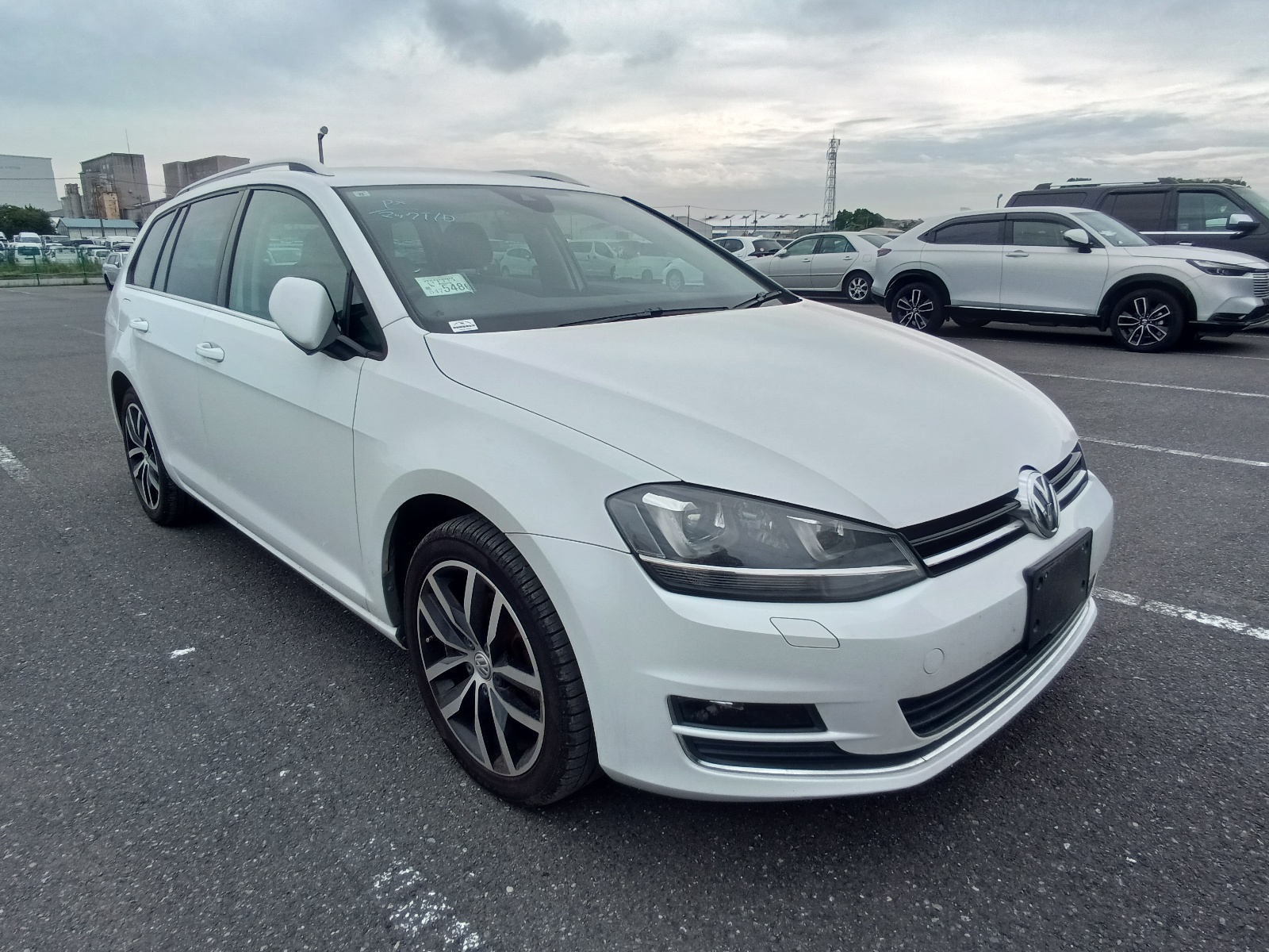 VOLKSWAGEN GOLF VARIANT