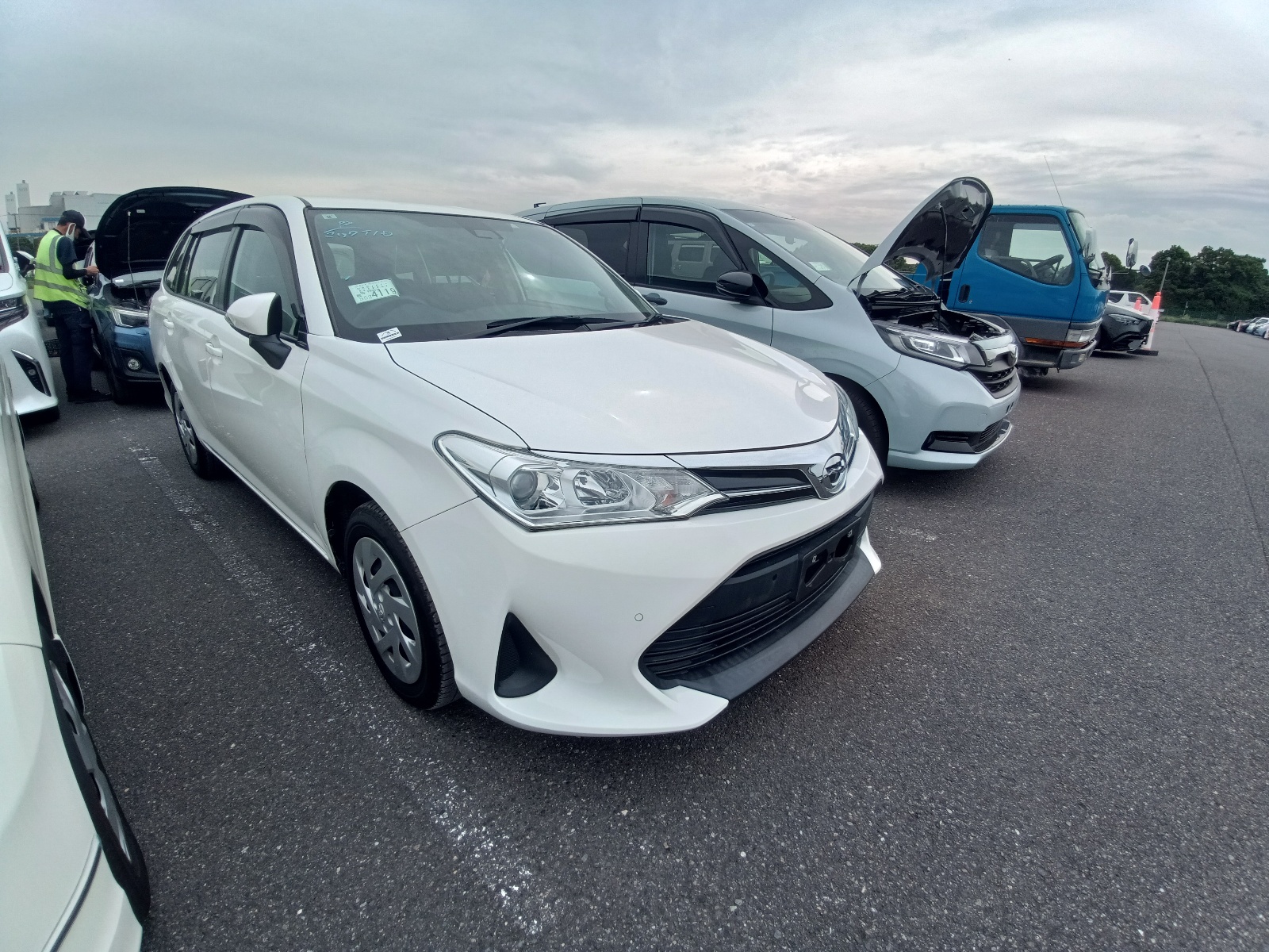 TOYOTA COROLLA FIELDER