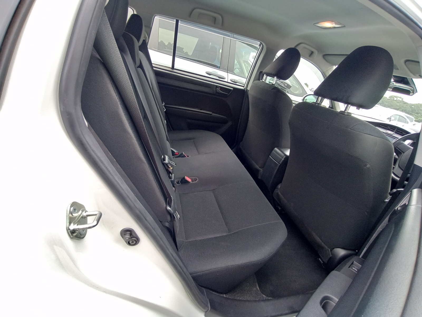 TOYOTA COROLLA FIELDER