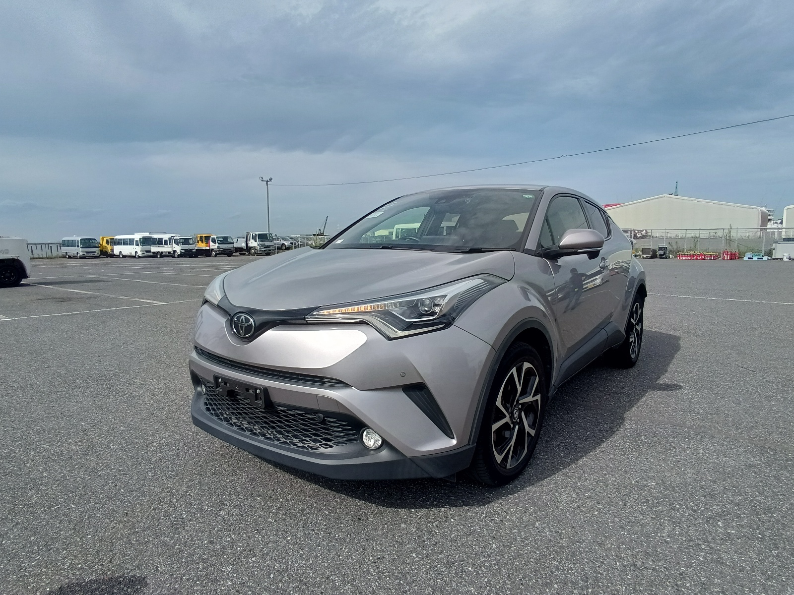 TOYOTA C-HR