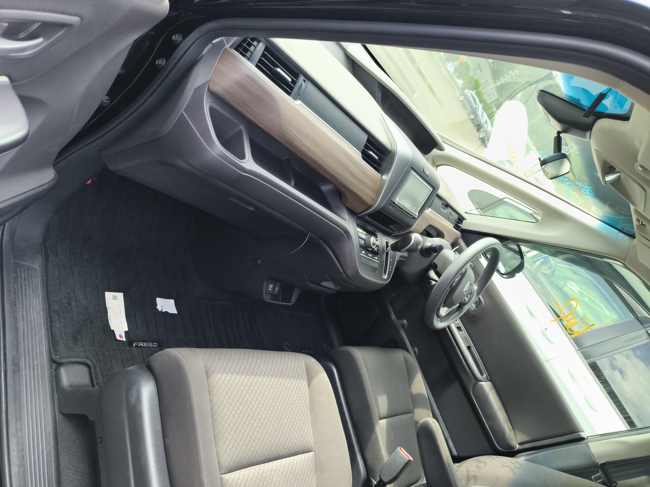 HONDA FREED