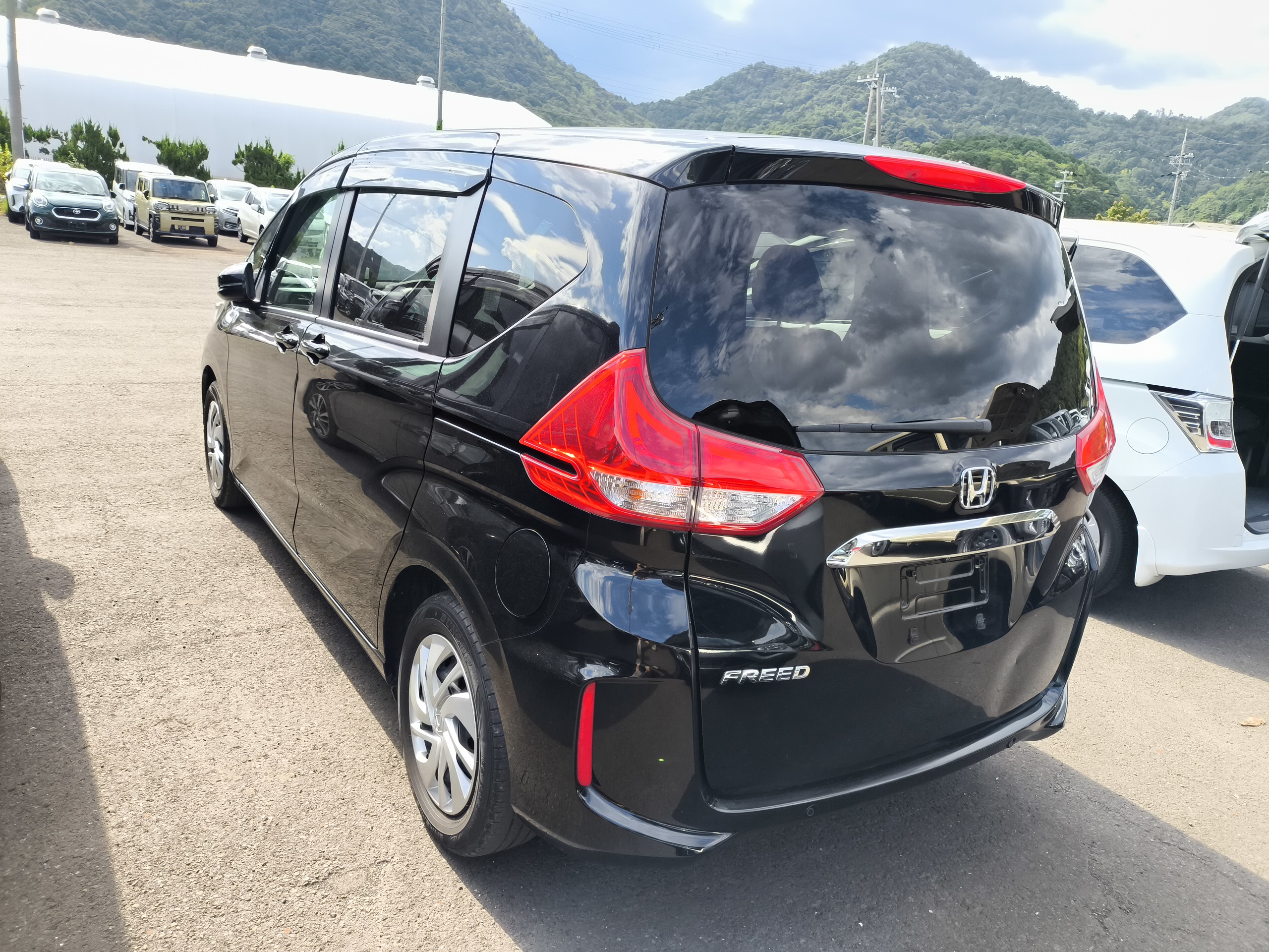 HONDA FREED