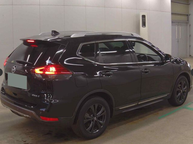 NISSAN X-TRAIL