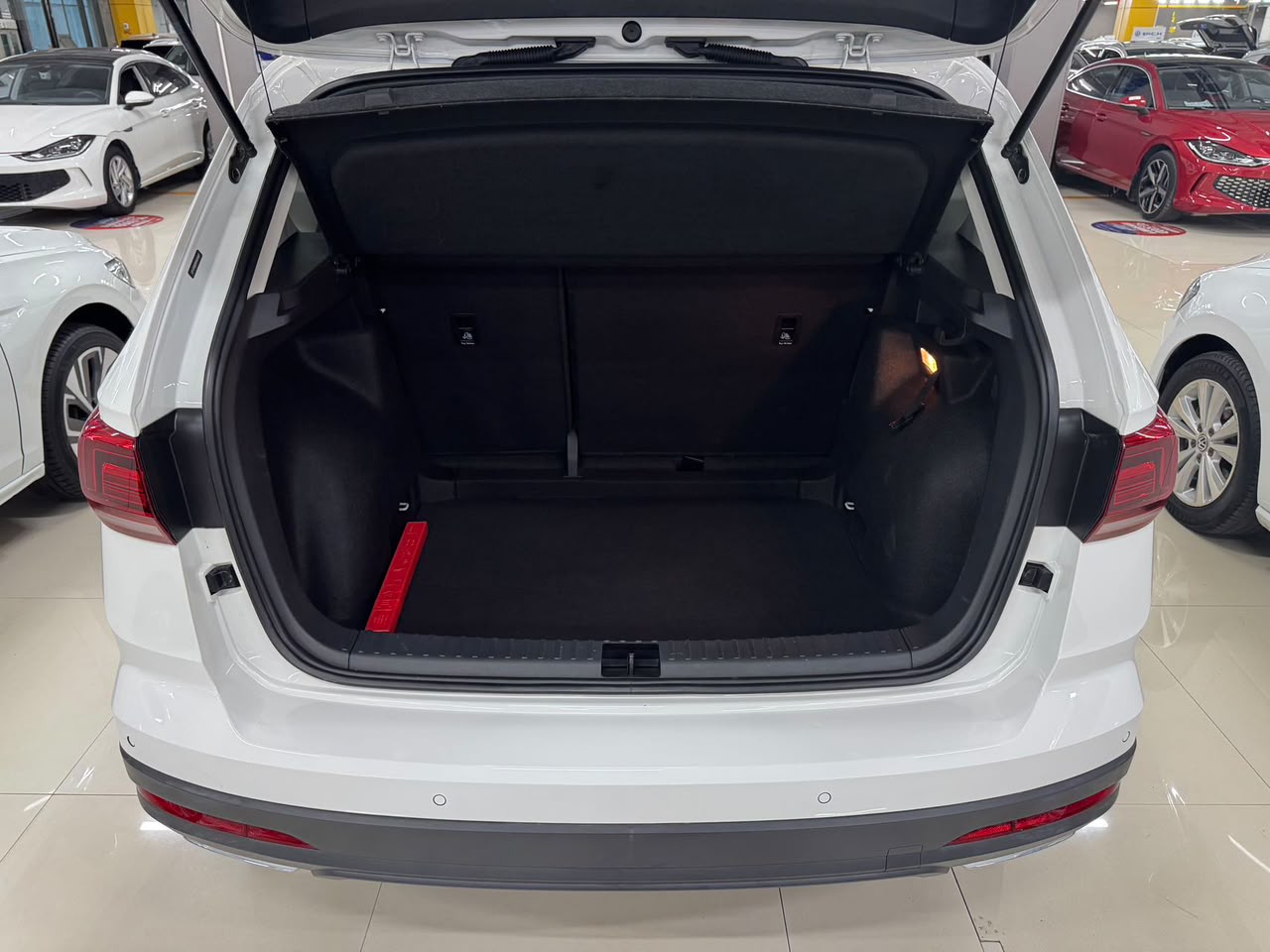 Volkswagen Tharu