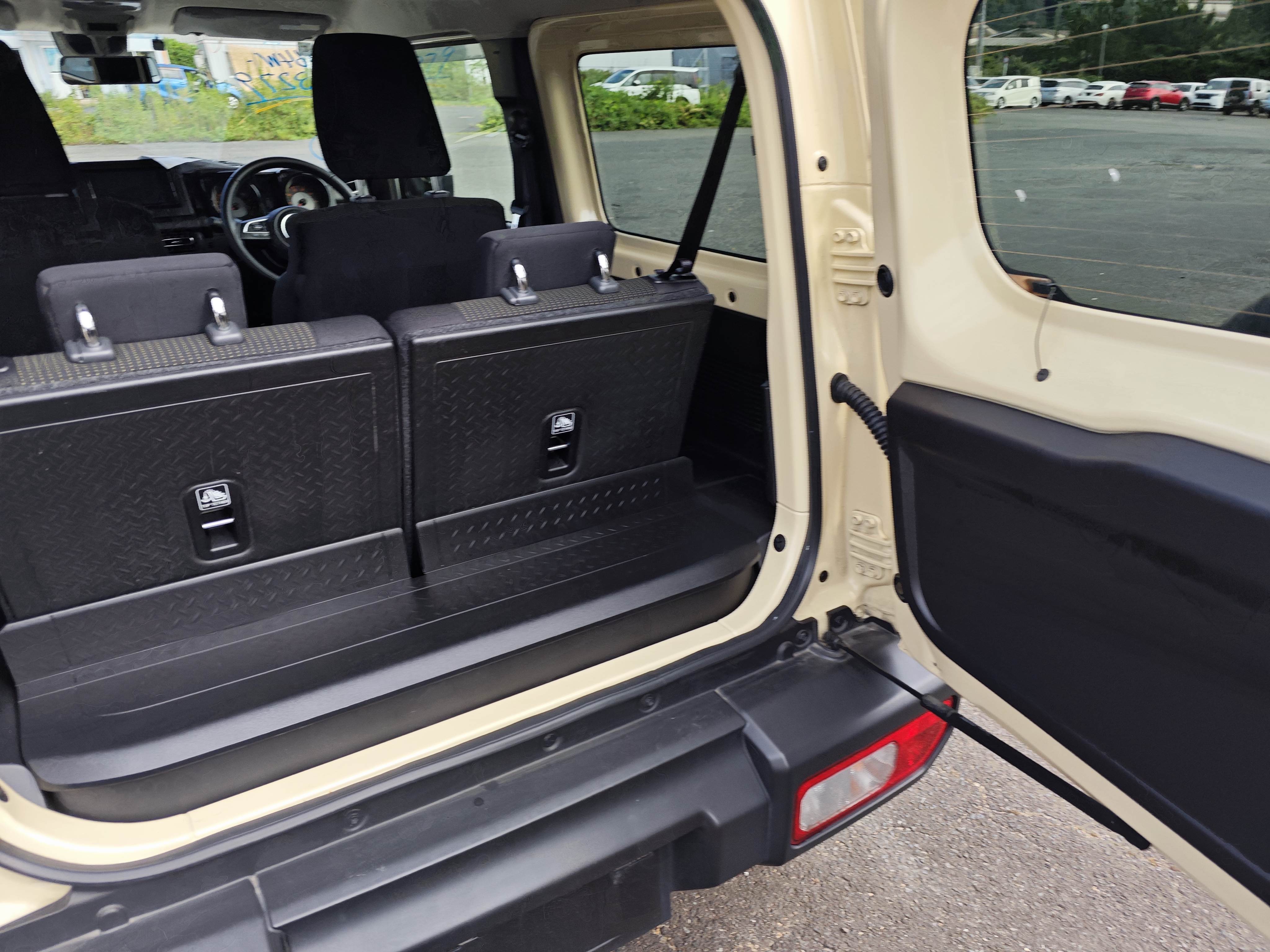 SUZUKI JIMNY