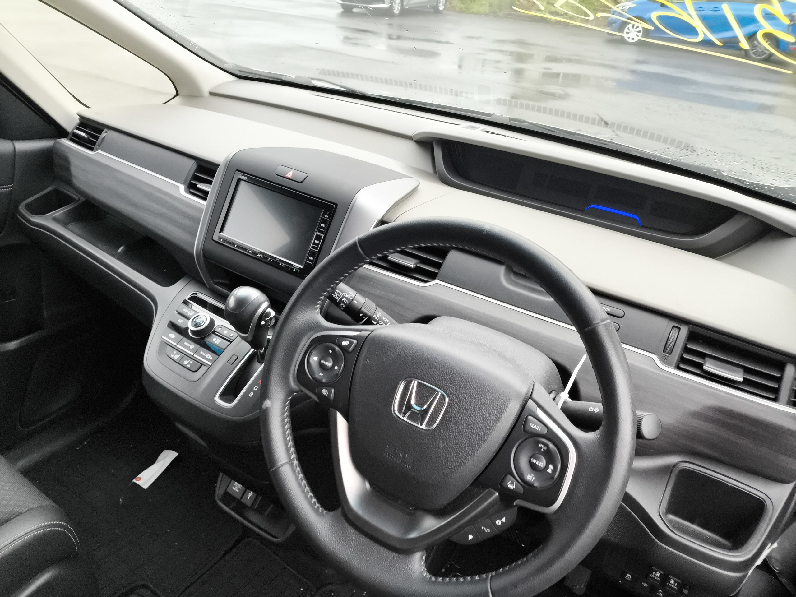 HONDA FREED