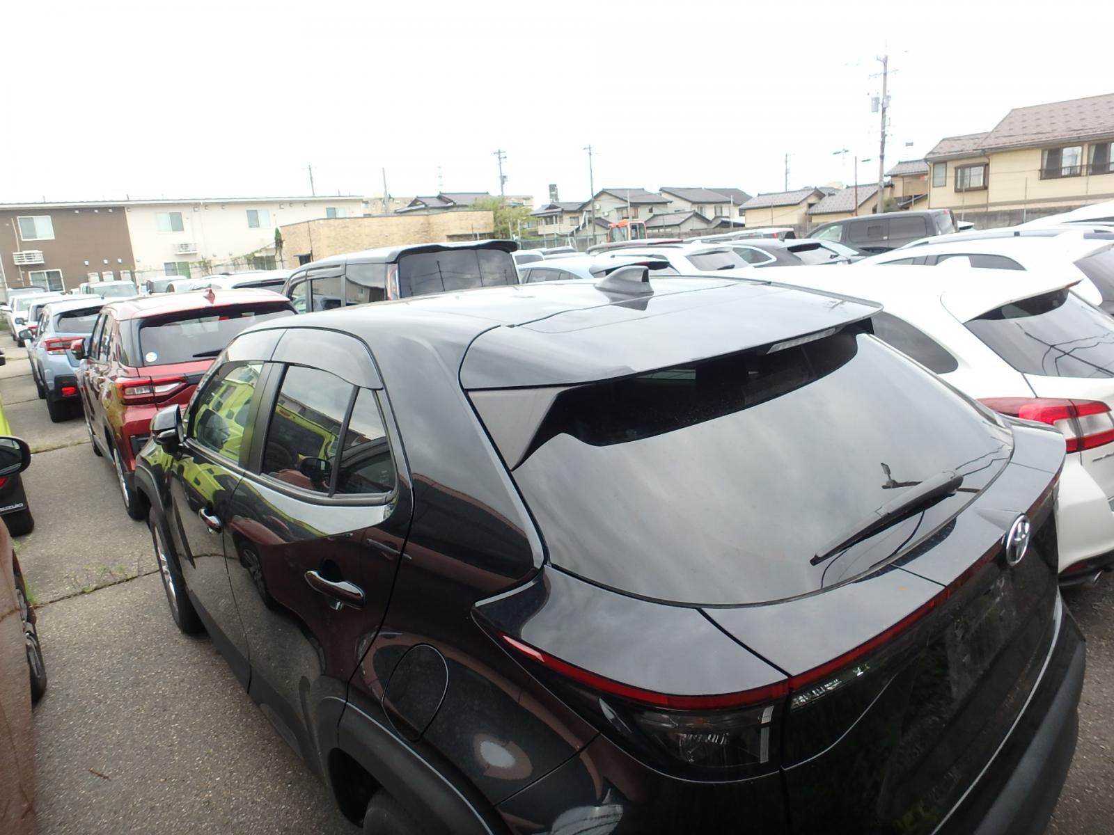 TOYOTA YARIS CROSS