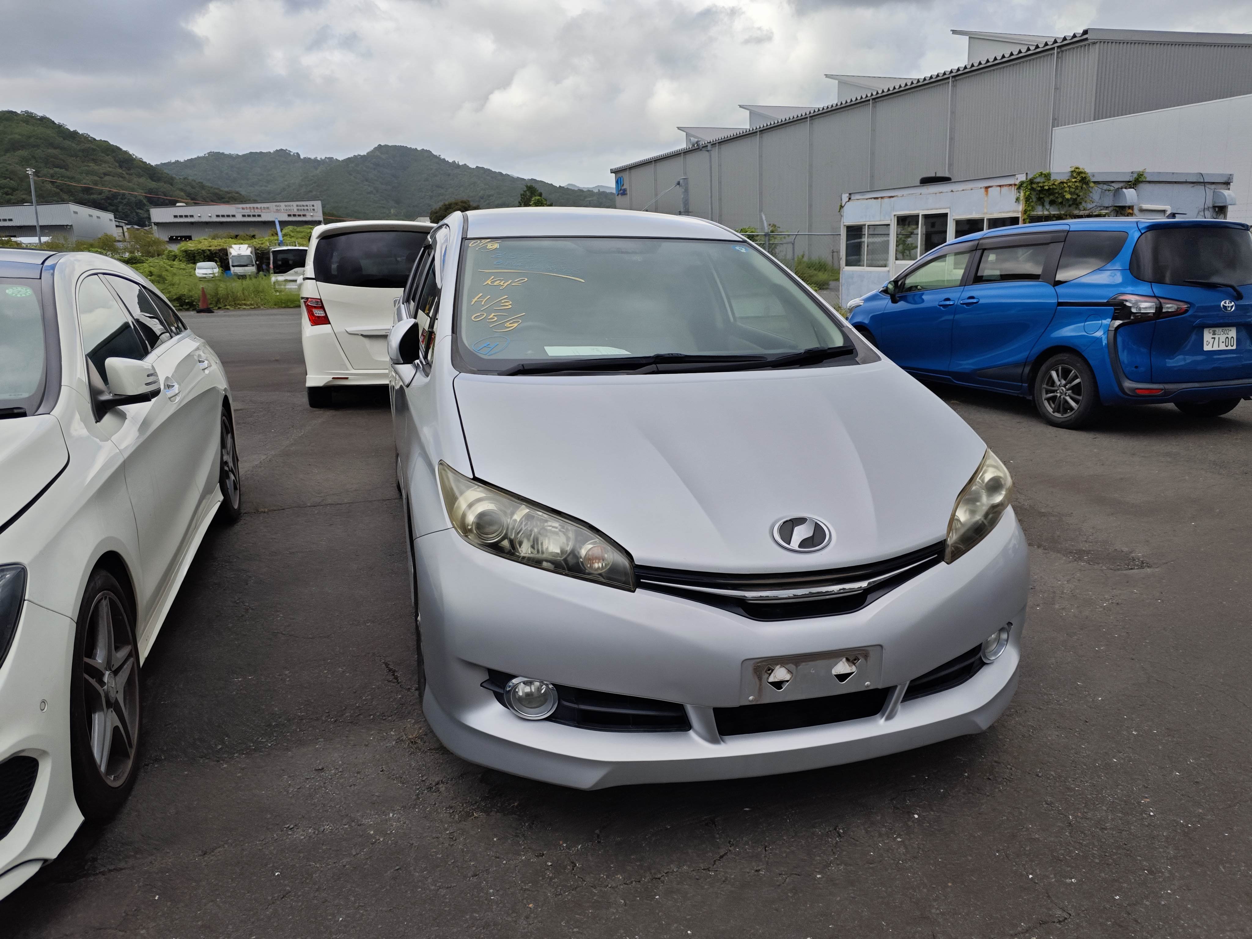 TOYOTA WISH
