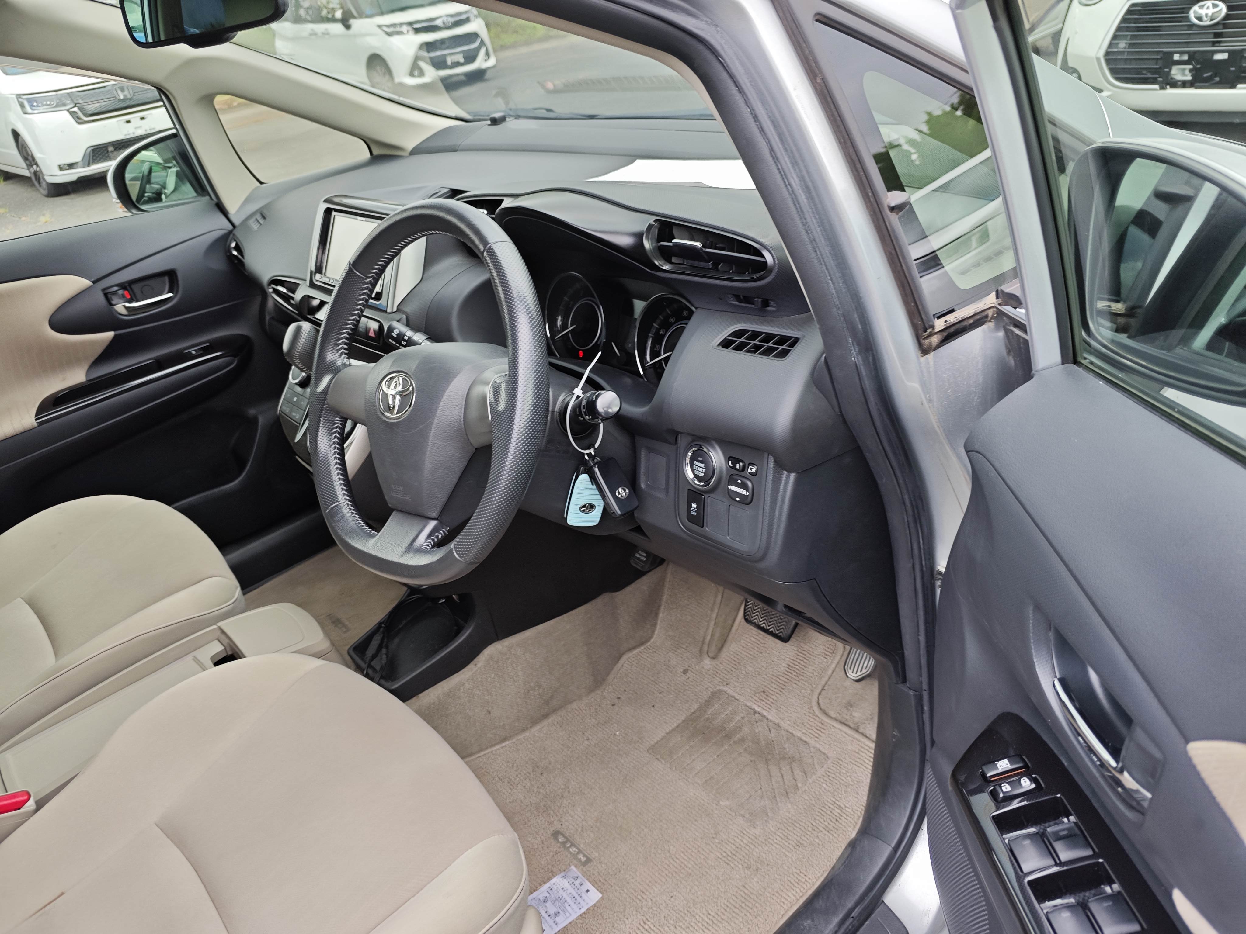 TOYOTA WISH