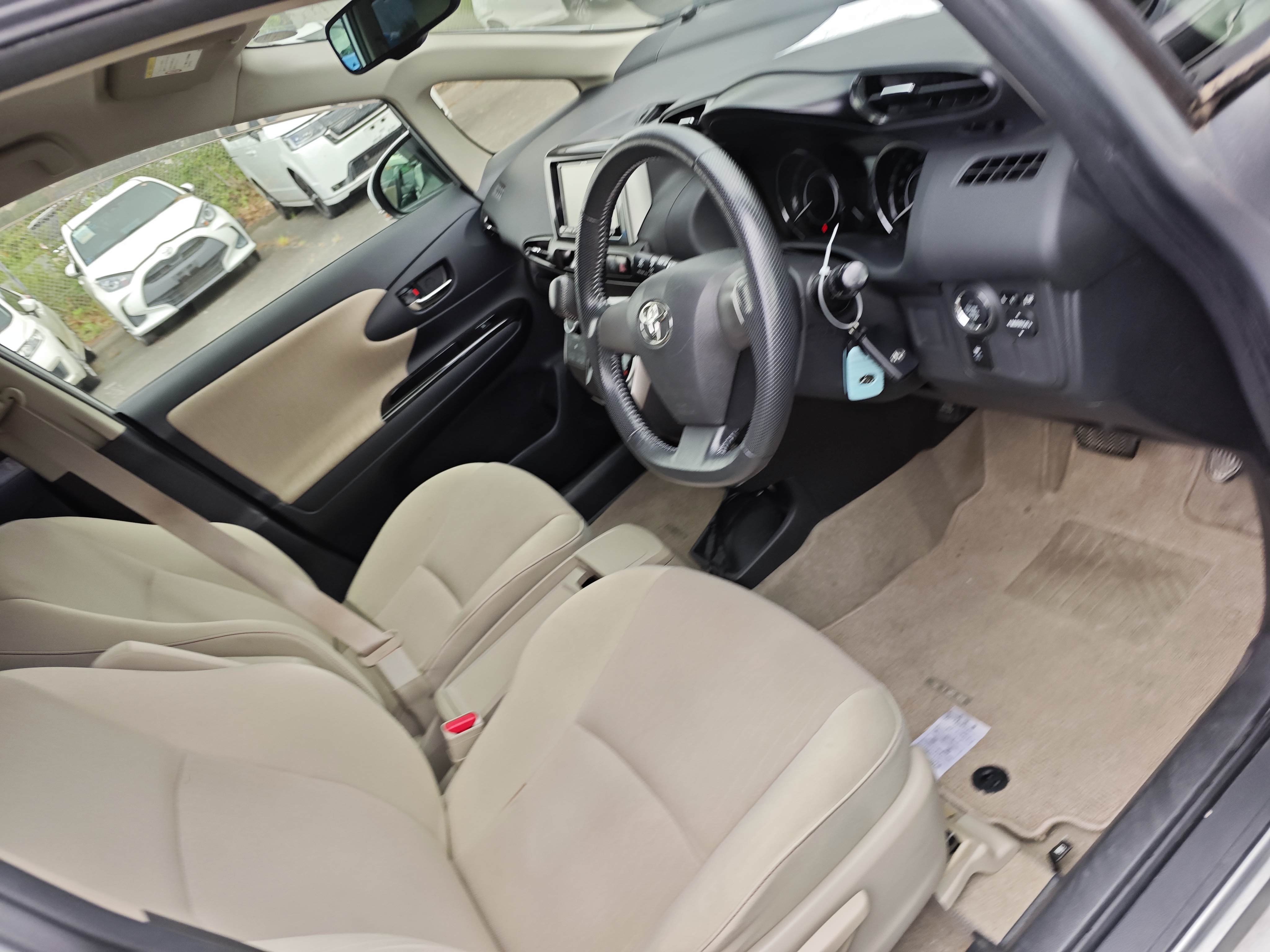 TOYOTA WISH