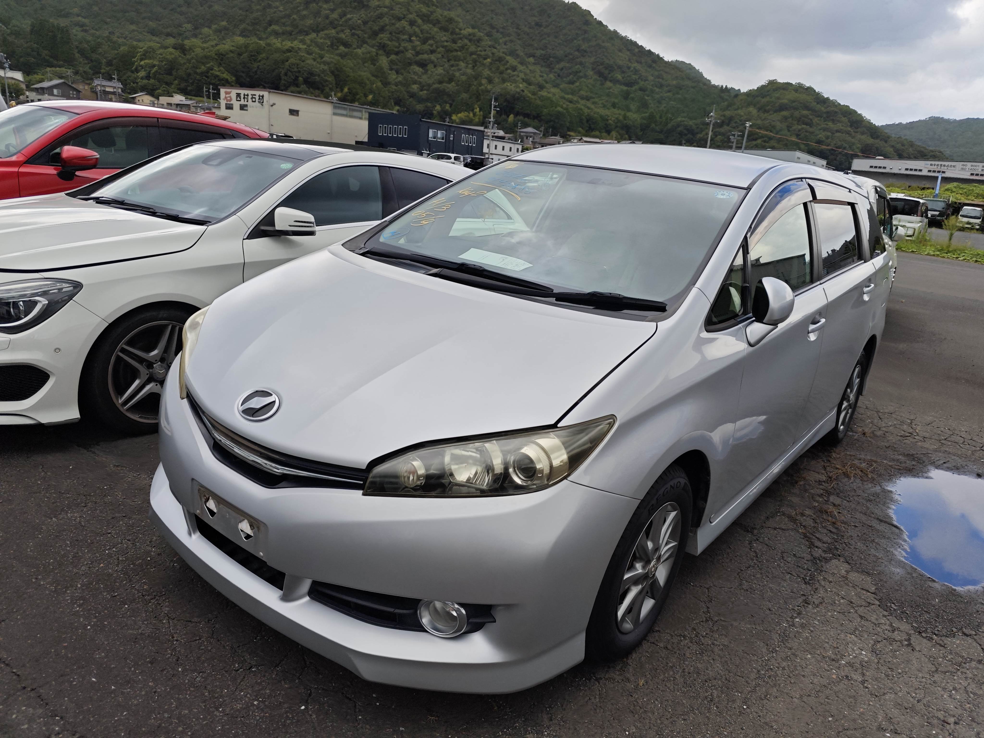 TOYOTA WISH
