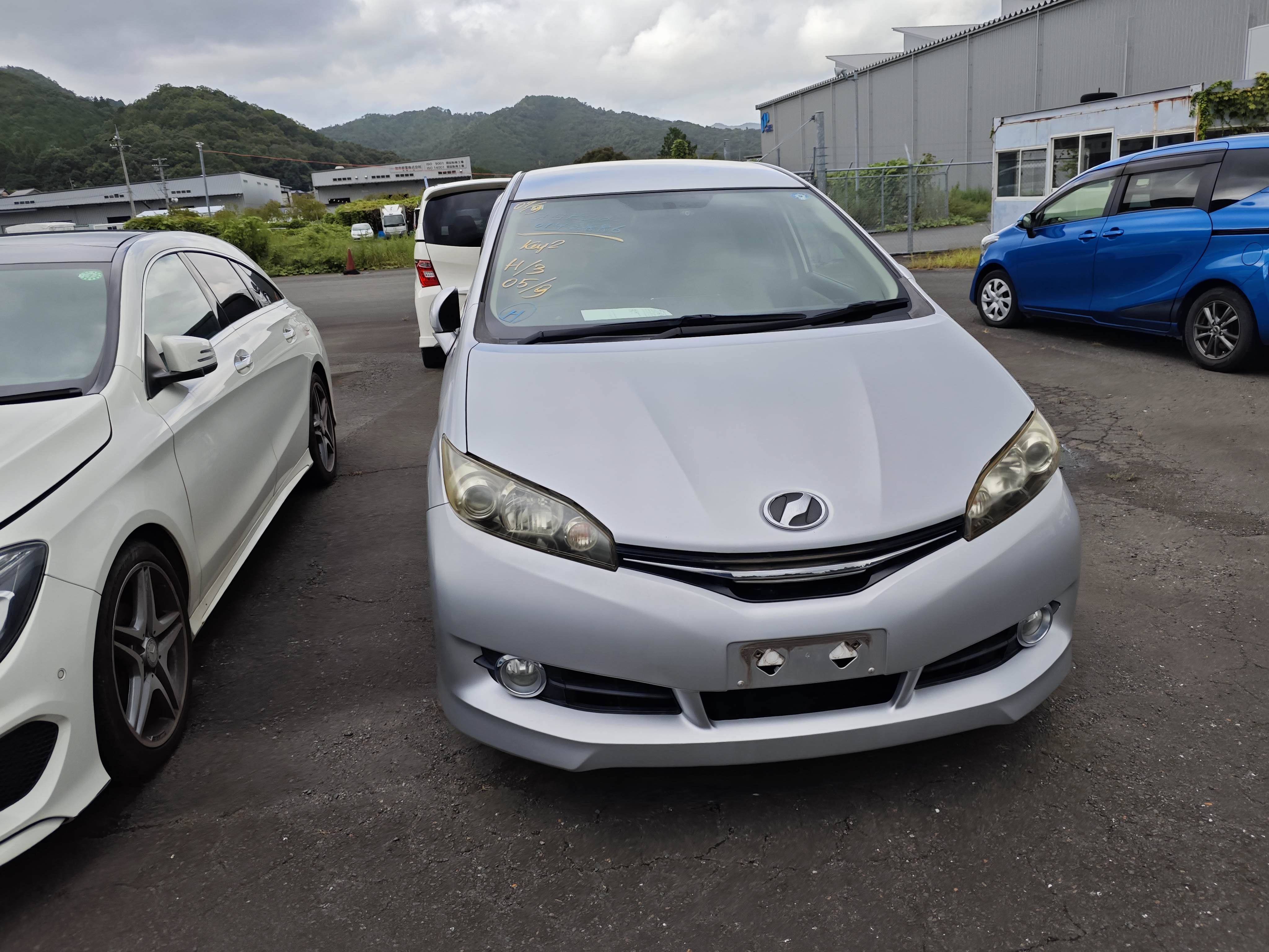 TOYOTA WISH