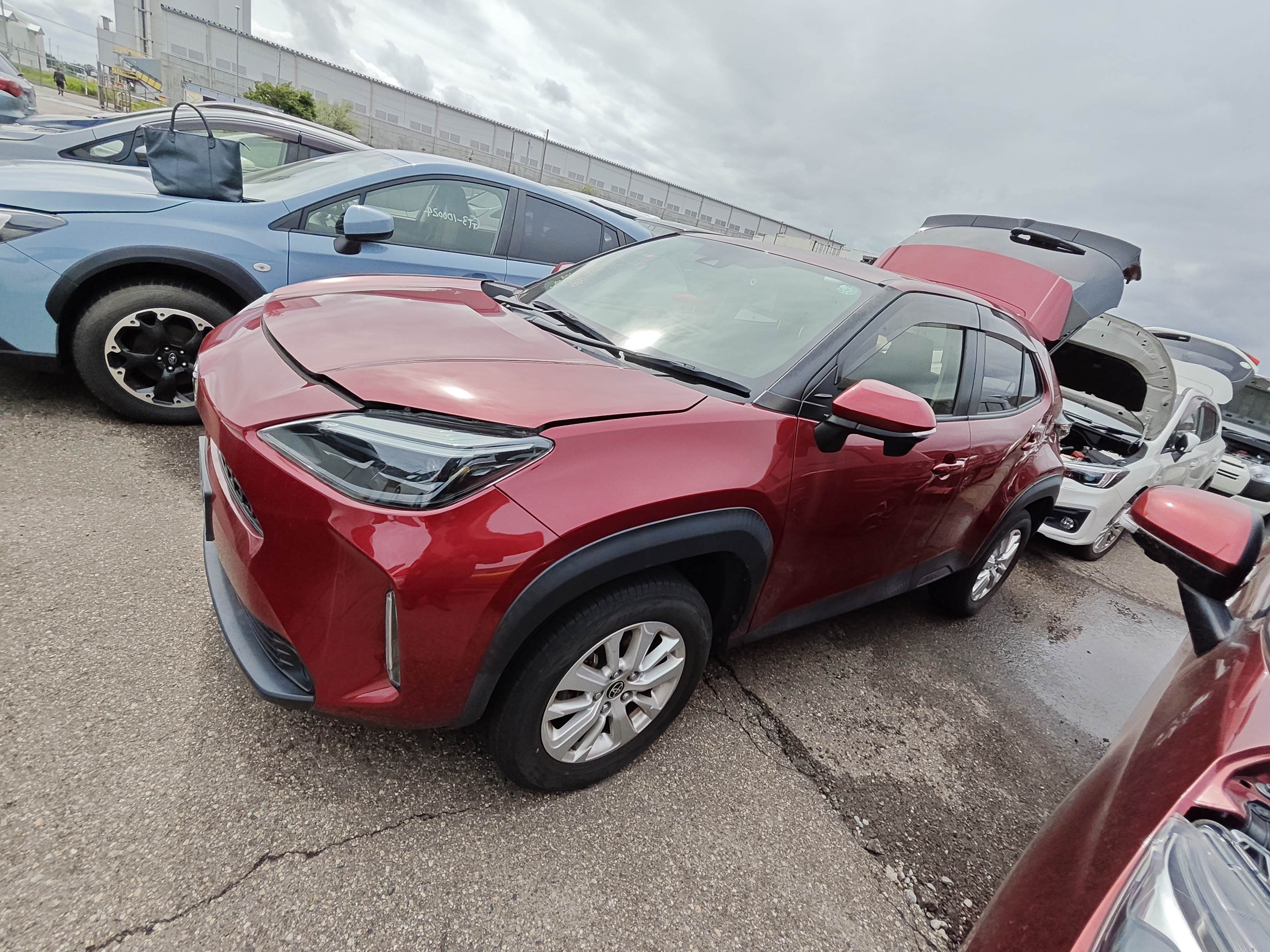 TOYOTA YARIS CROSS