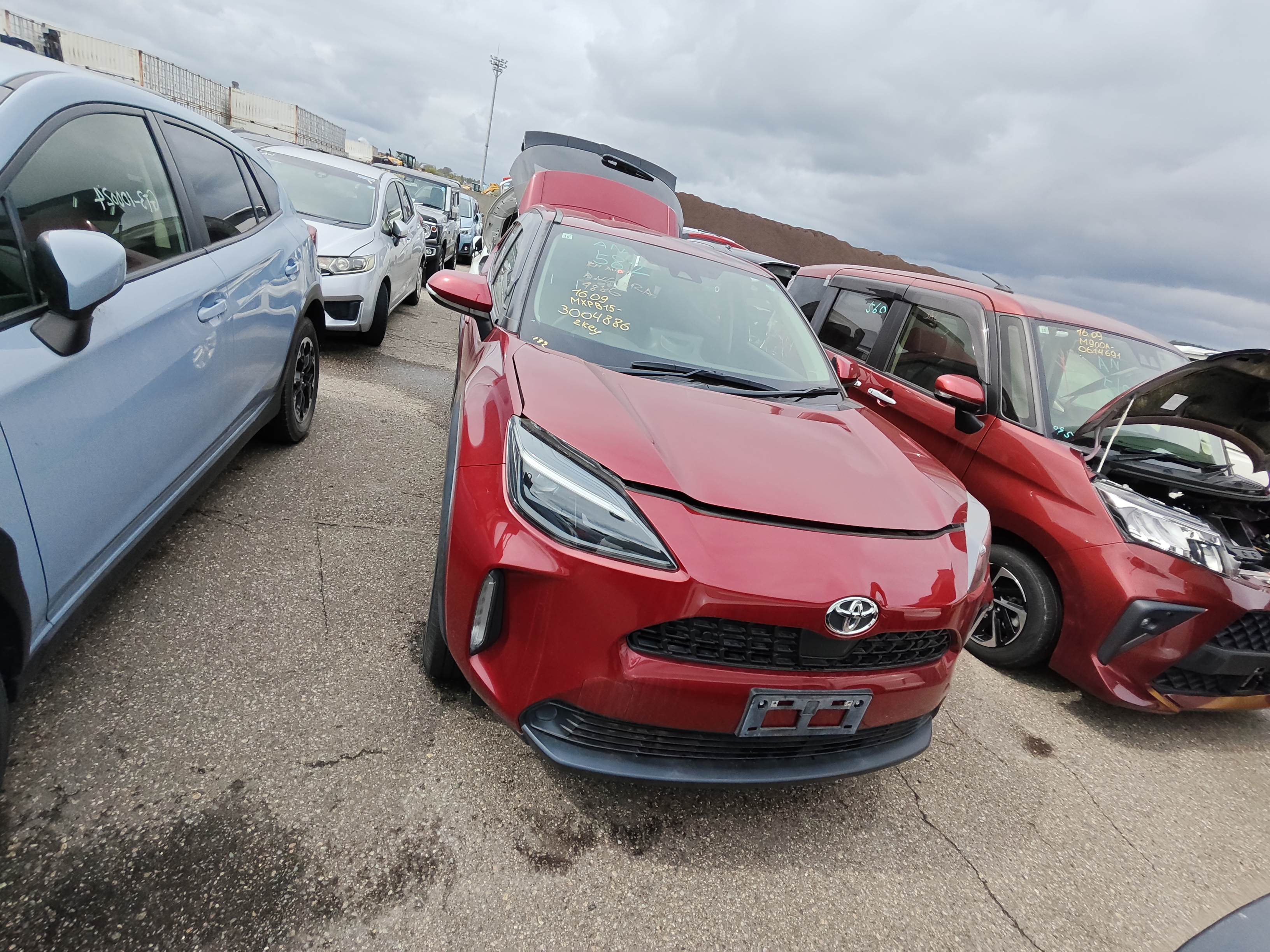 TOYOTA YARIS CROSS
