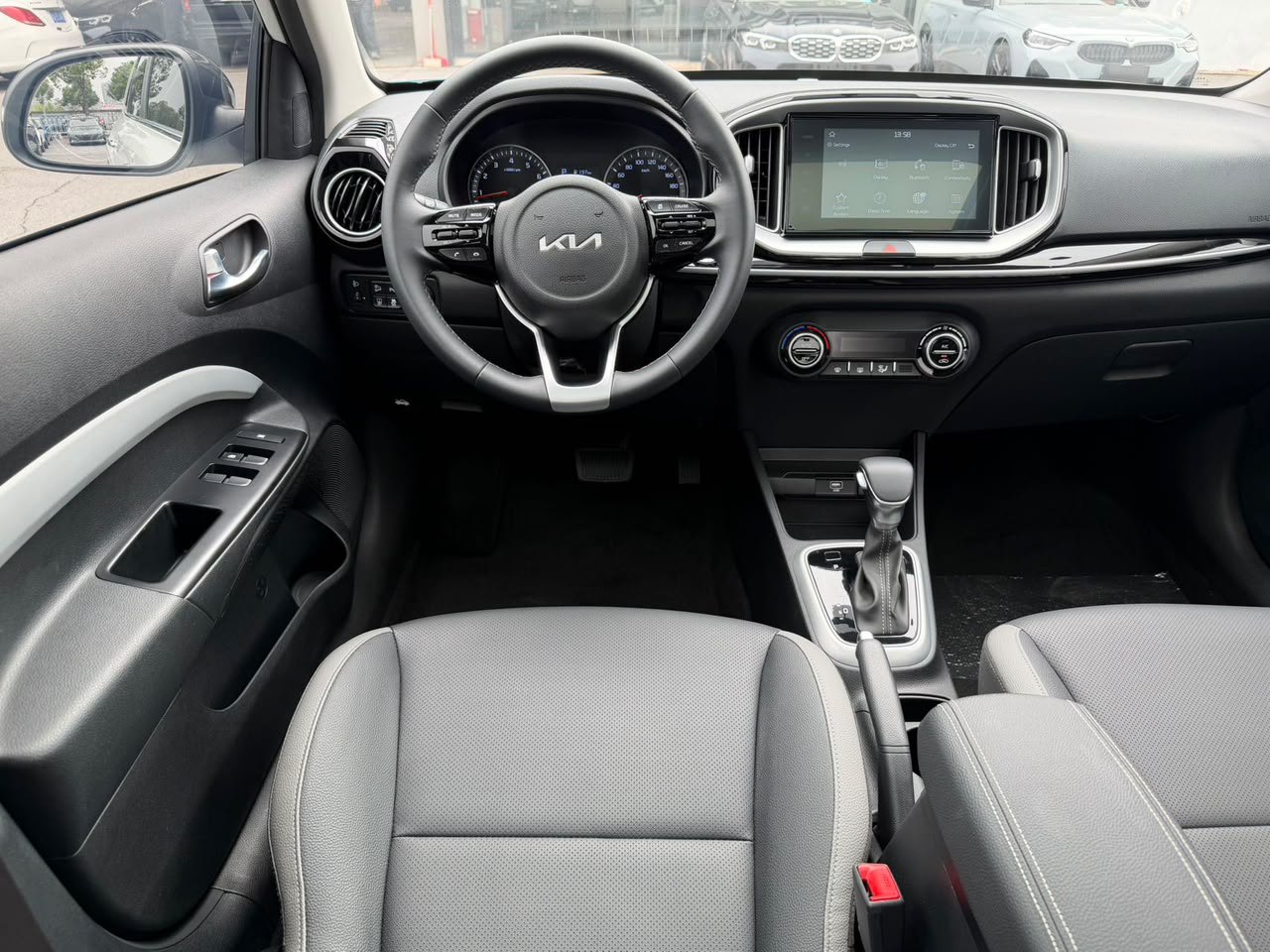Kia KX1
