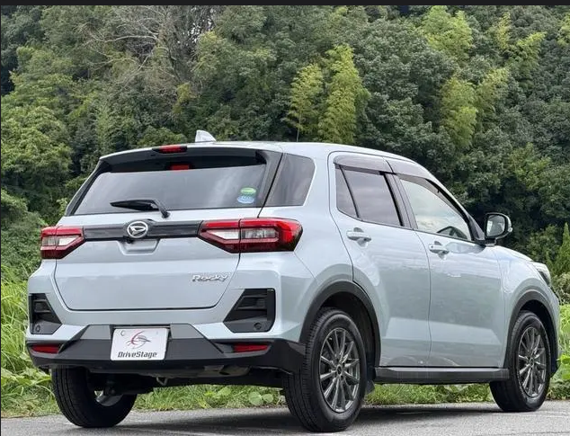 DAIHATSU ROCKY