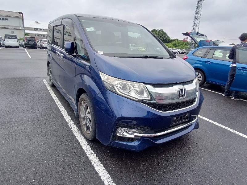 HONDA STEP WGN