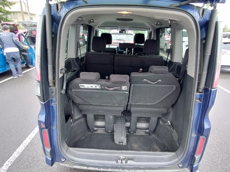 HONDA STEP WGN