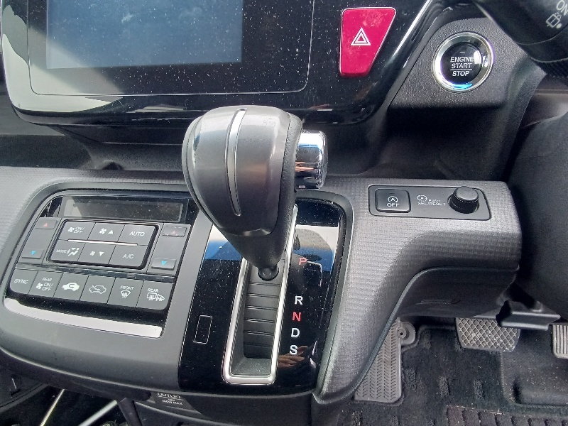HONDA STEP WGN