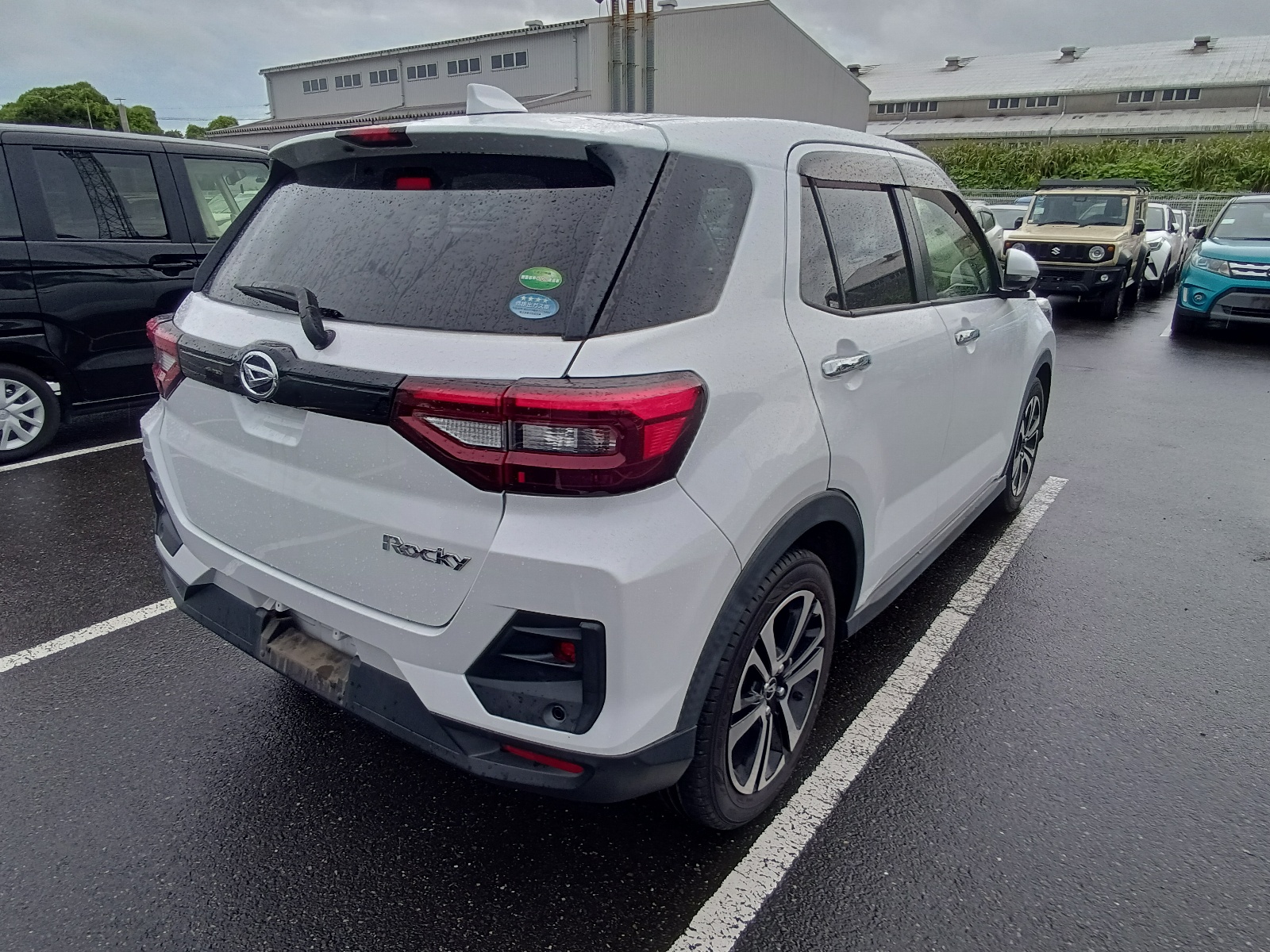 DAIHATSU ROCKY