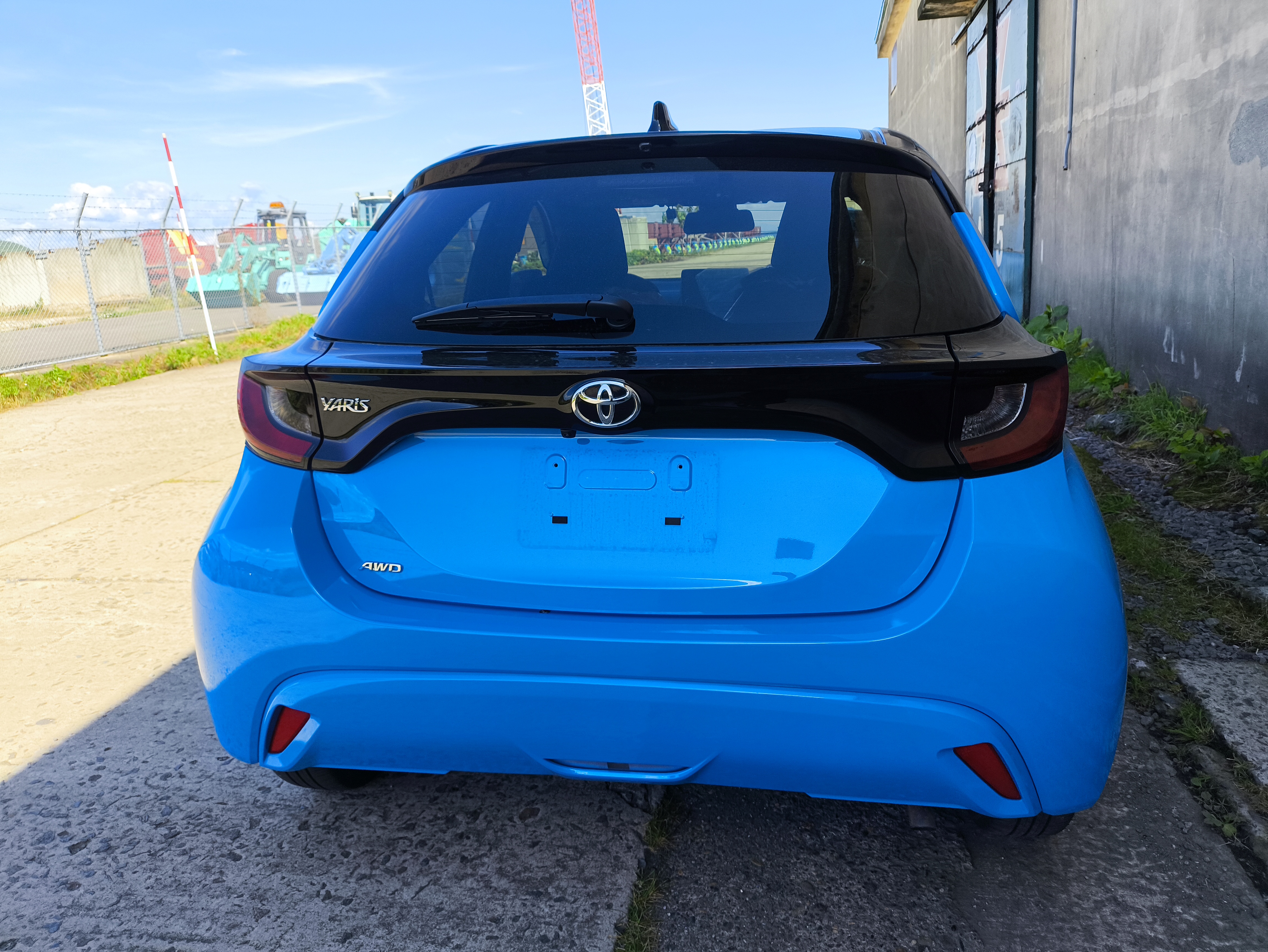 TOYOTA YARIS