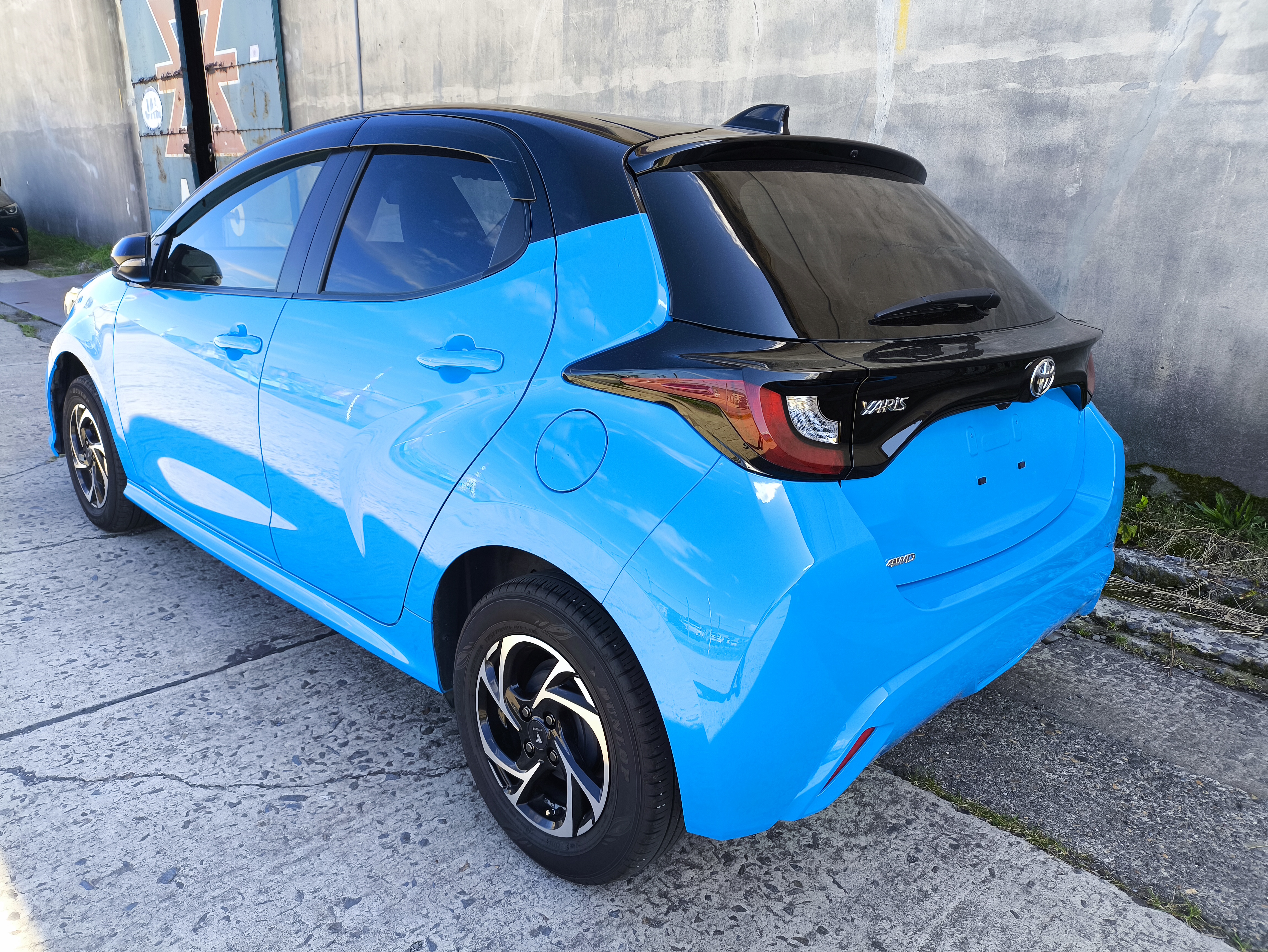 TOYOTA YARIS