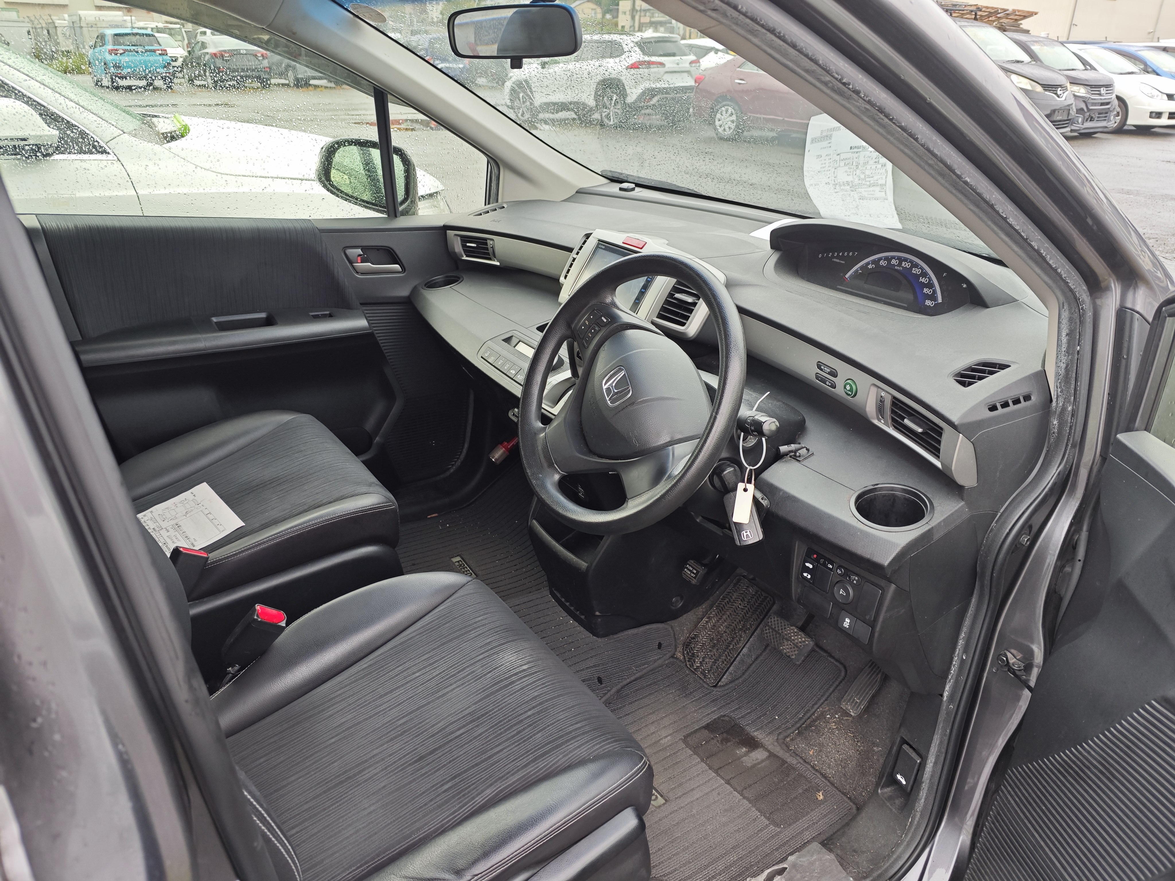 HONDA FREED