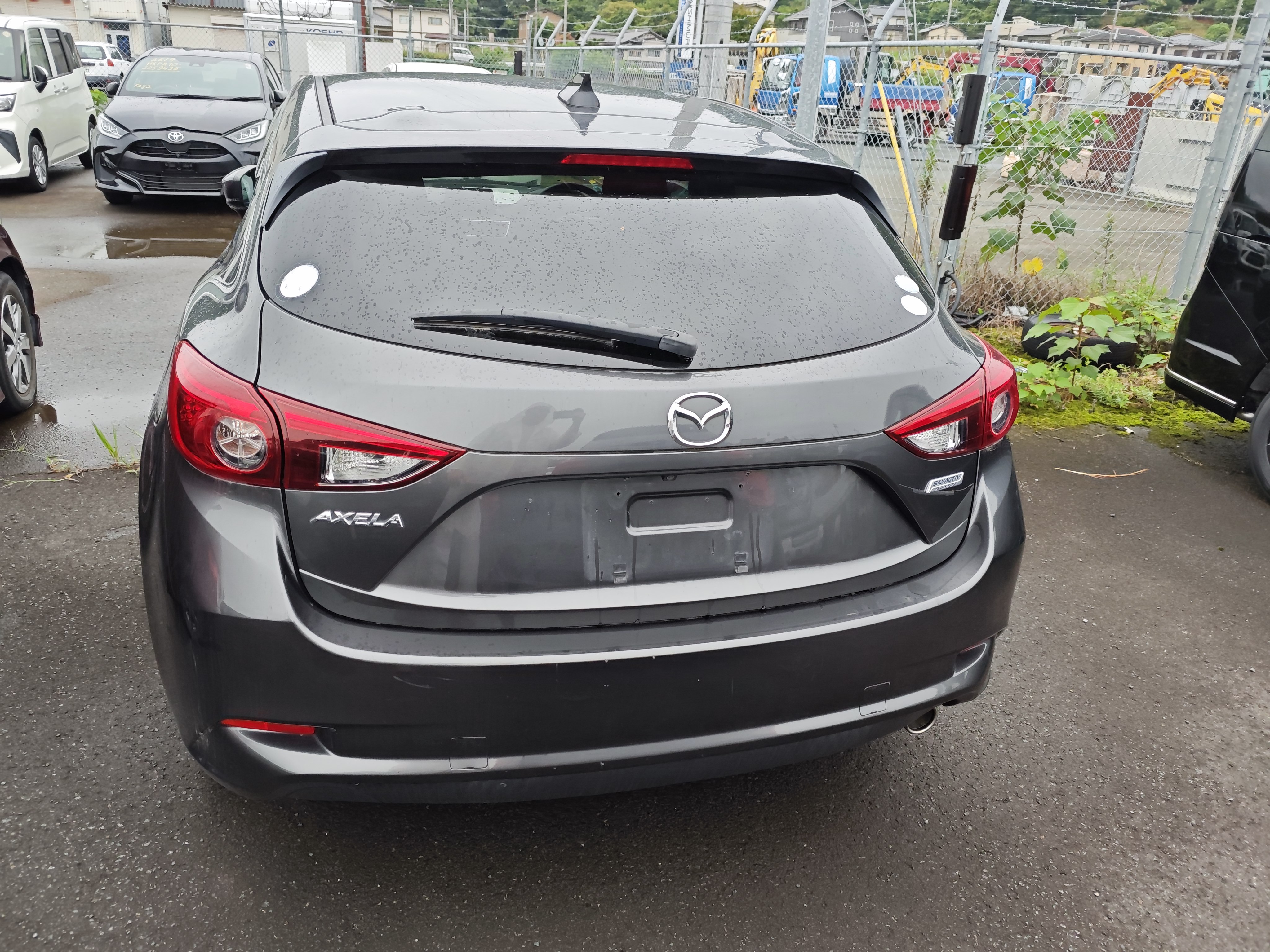MAZDA AXELA SPORT