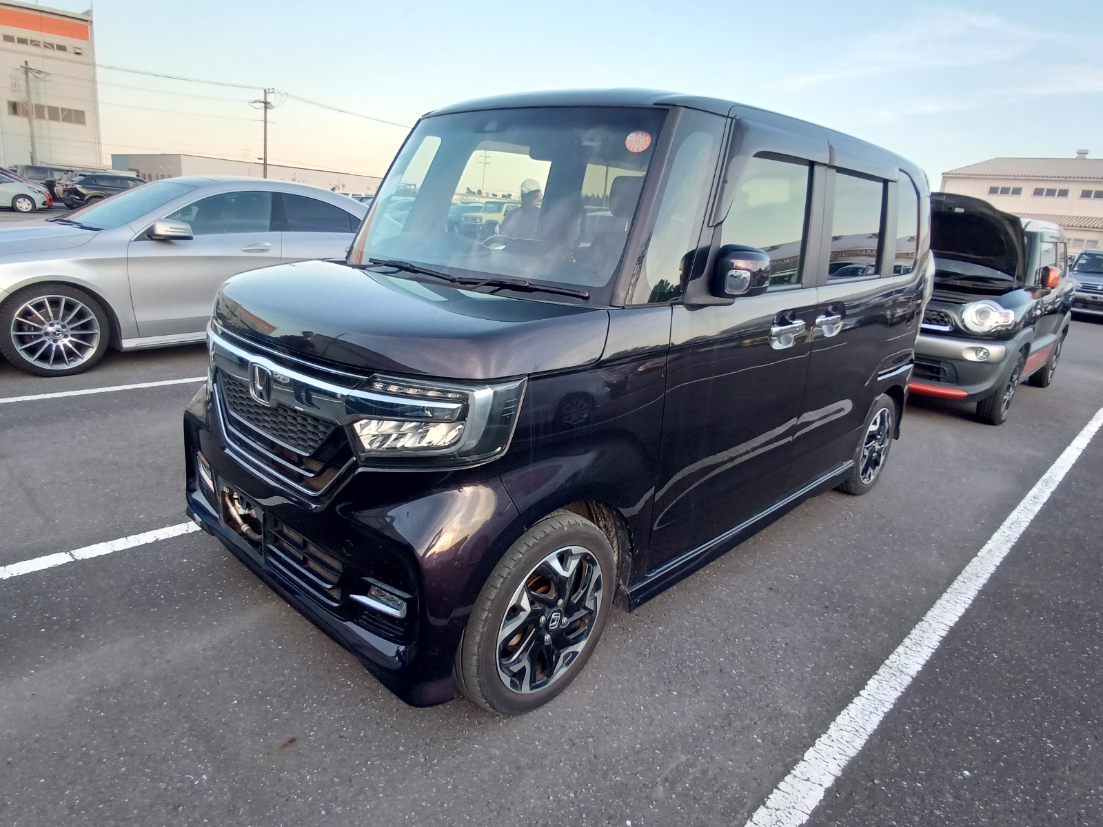 HONDA N BOX