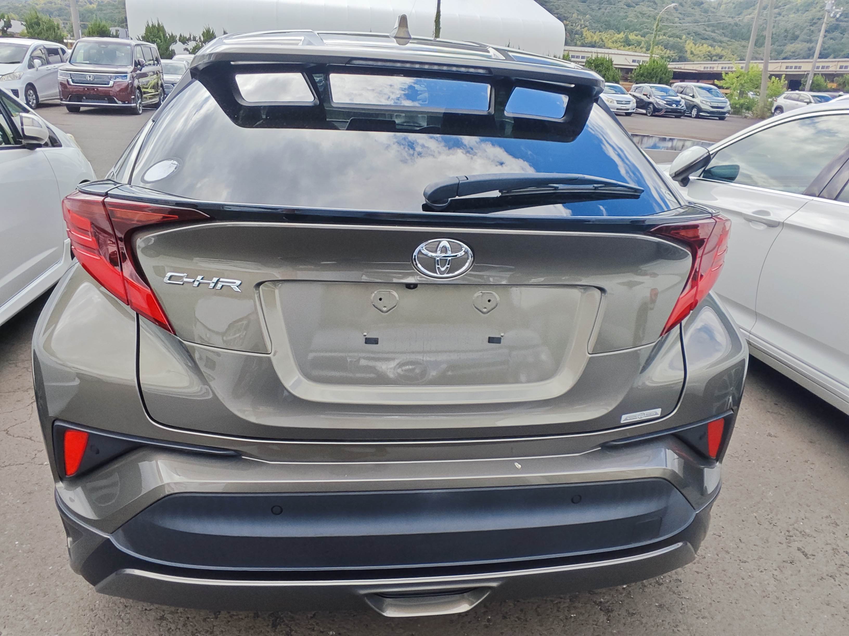 TOYOTA C-HR