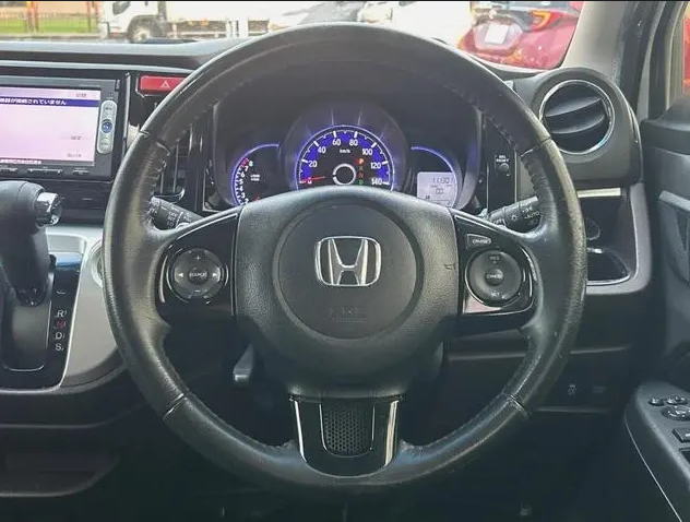 HONDA N-WGN