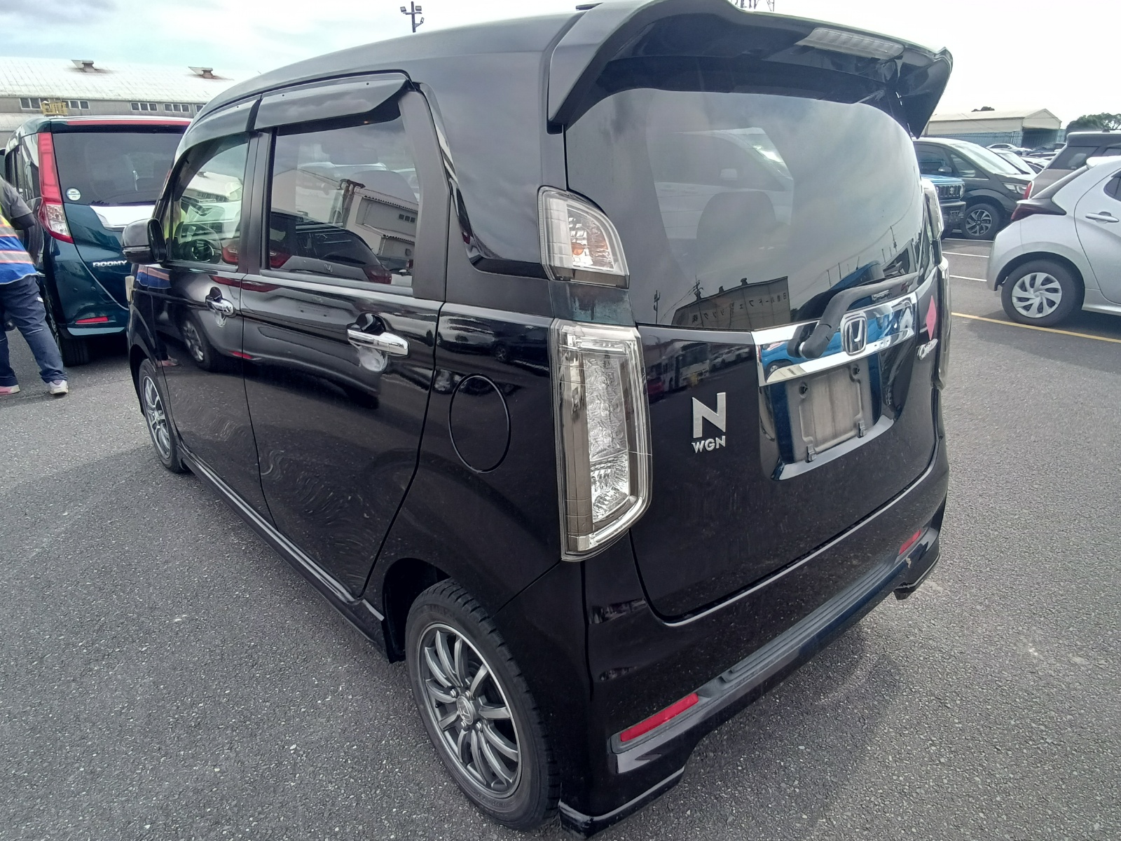 HONDA N-WGN