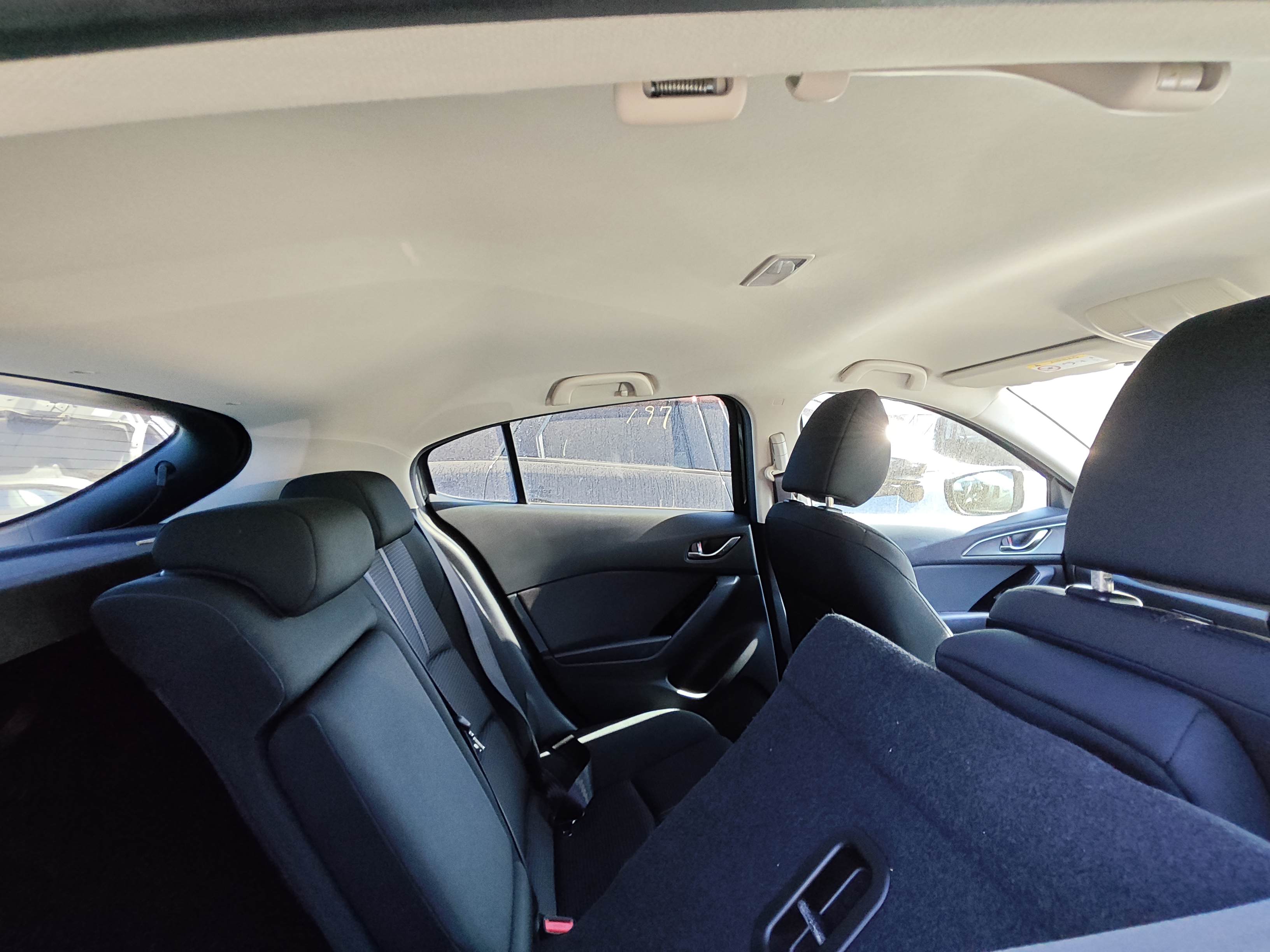 MAZDA AXELA SPORT