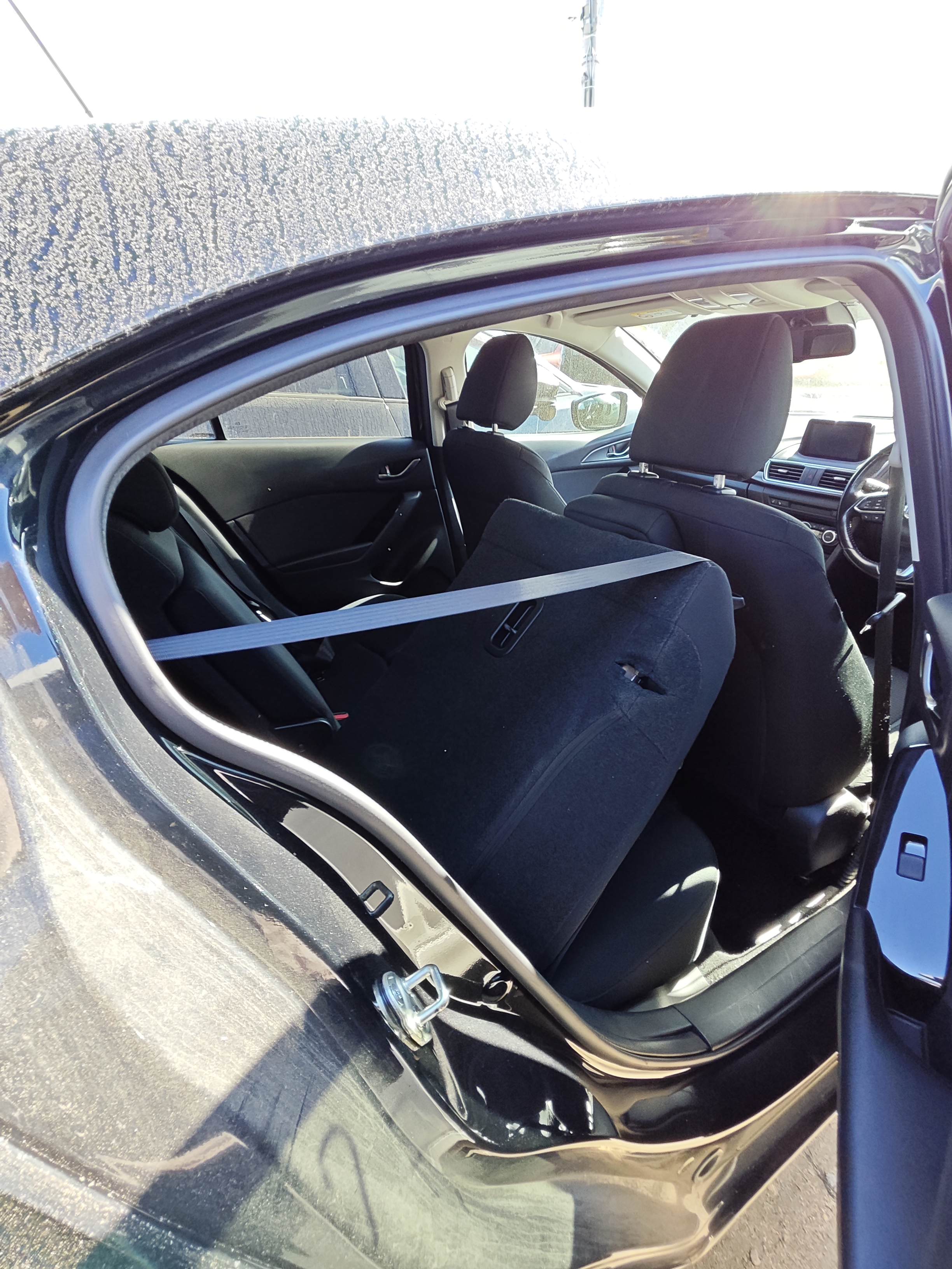 MAZDA AXELA SPORT