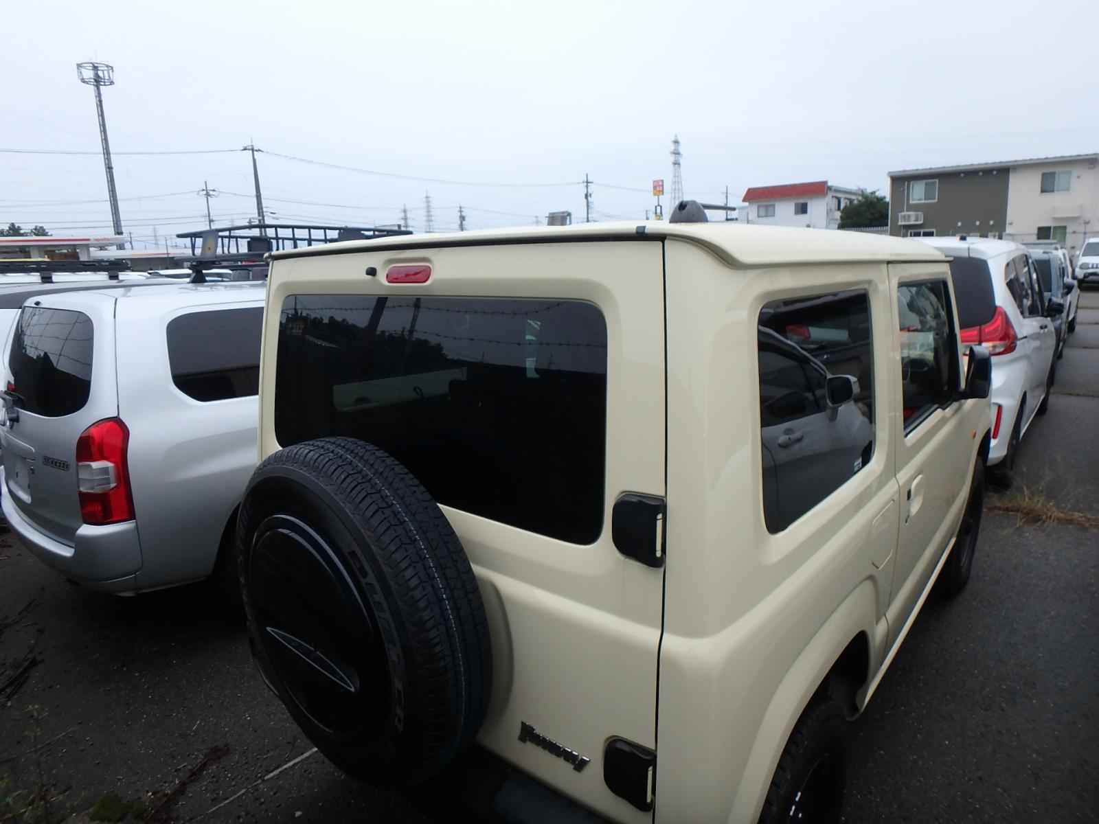 SUZUKI JIMNY