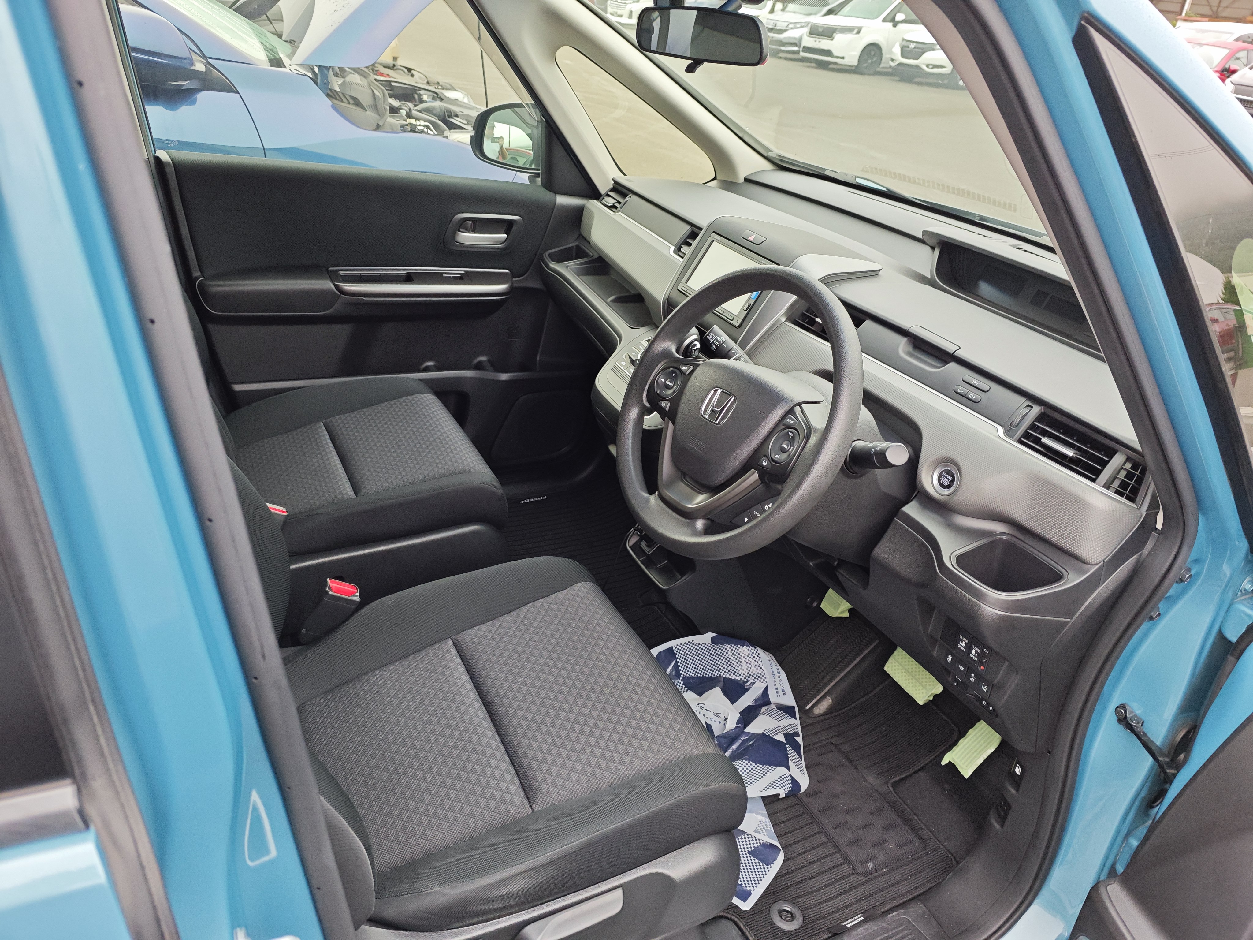 HONDA FREED