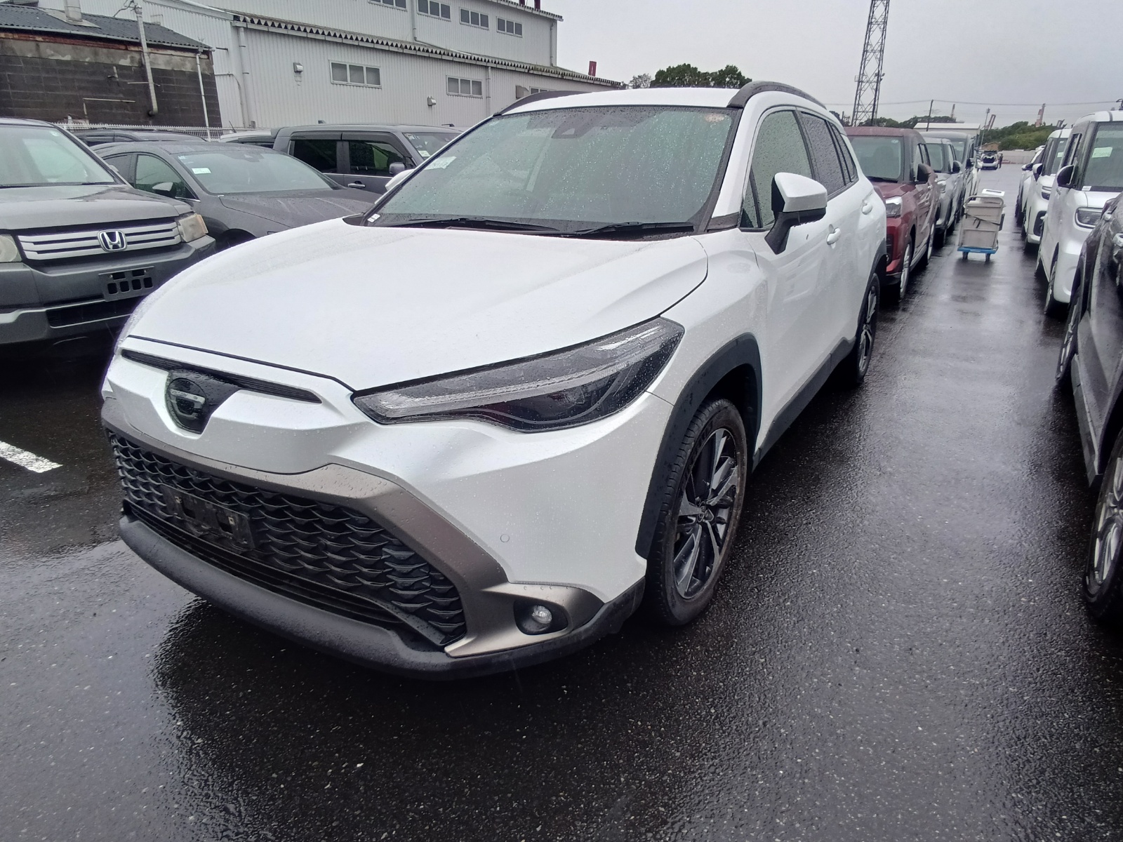 TOYOTA COROLLA CROSS