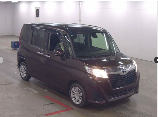 TOYOTA ROOMY