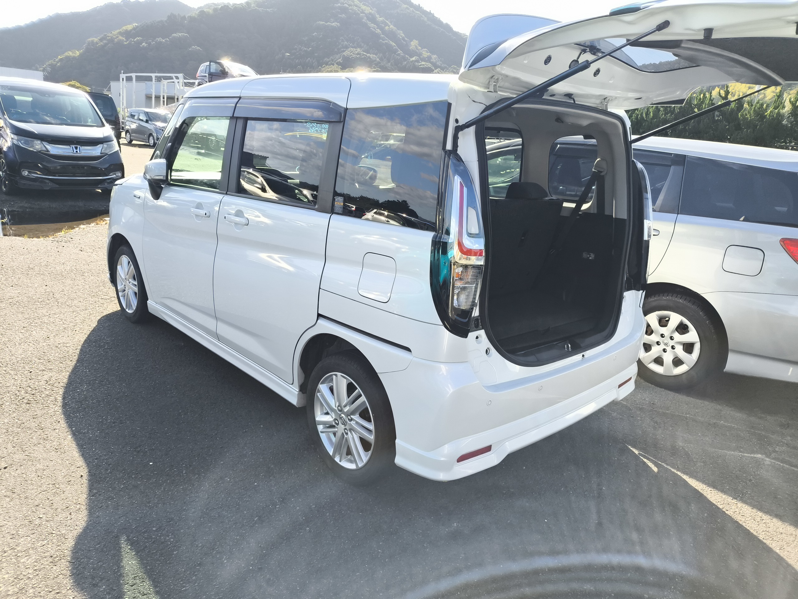 SUZUKI SOLIO