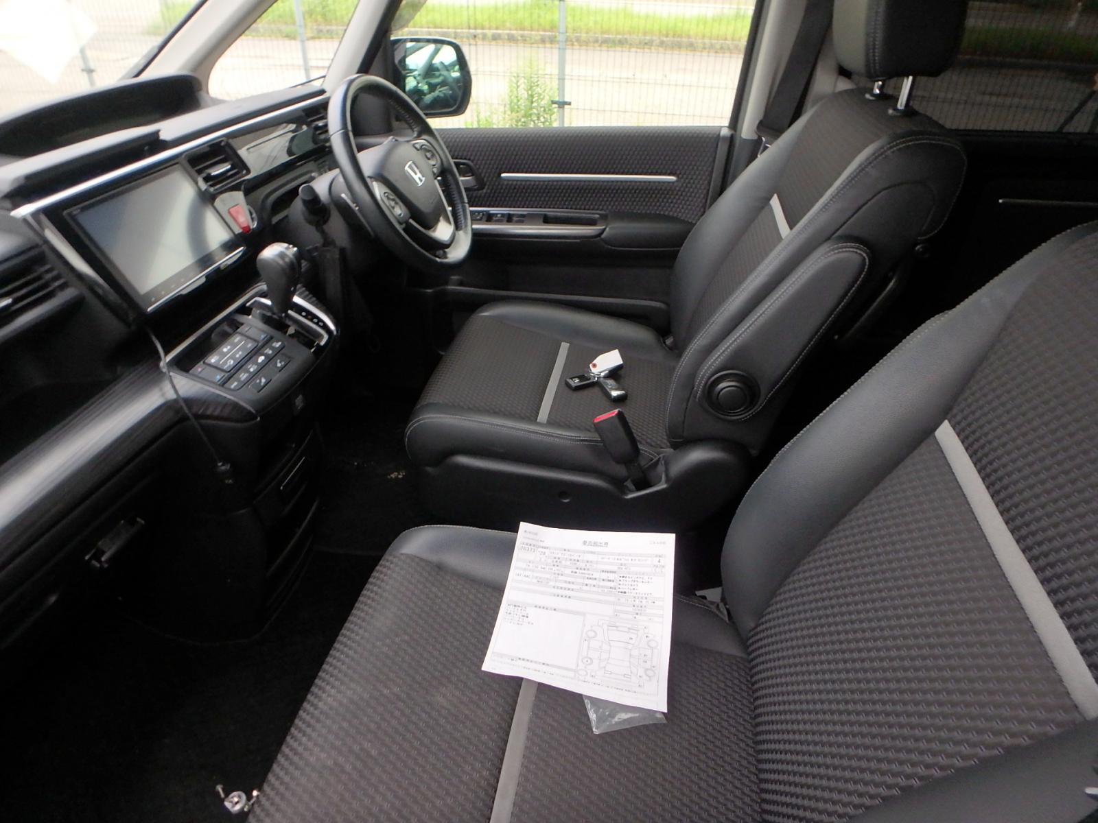 HONDA STEPWGN SPADA