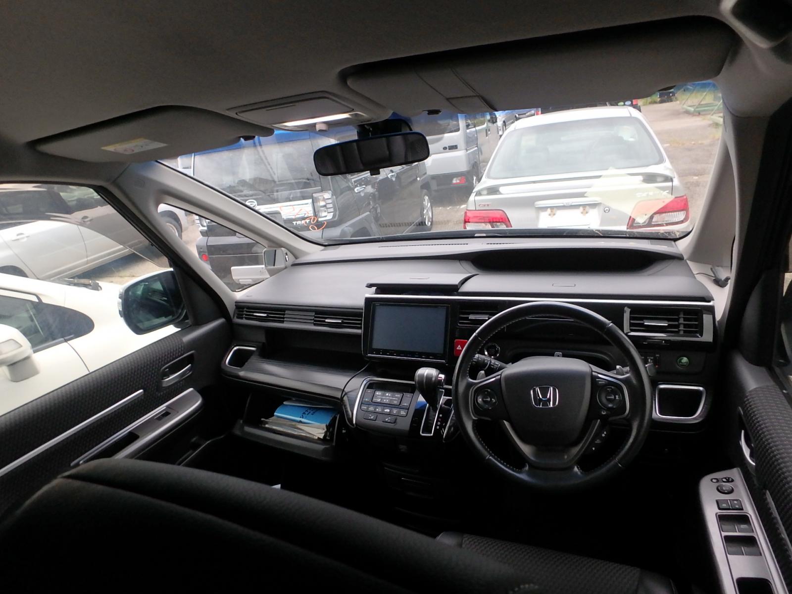 HONDA STEPWGN SPADA